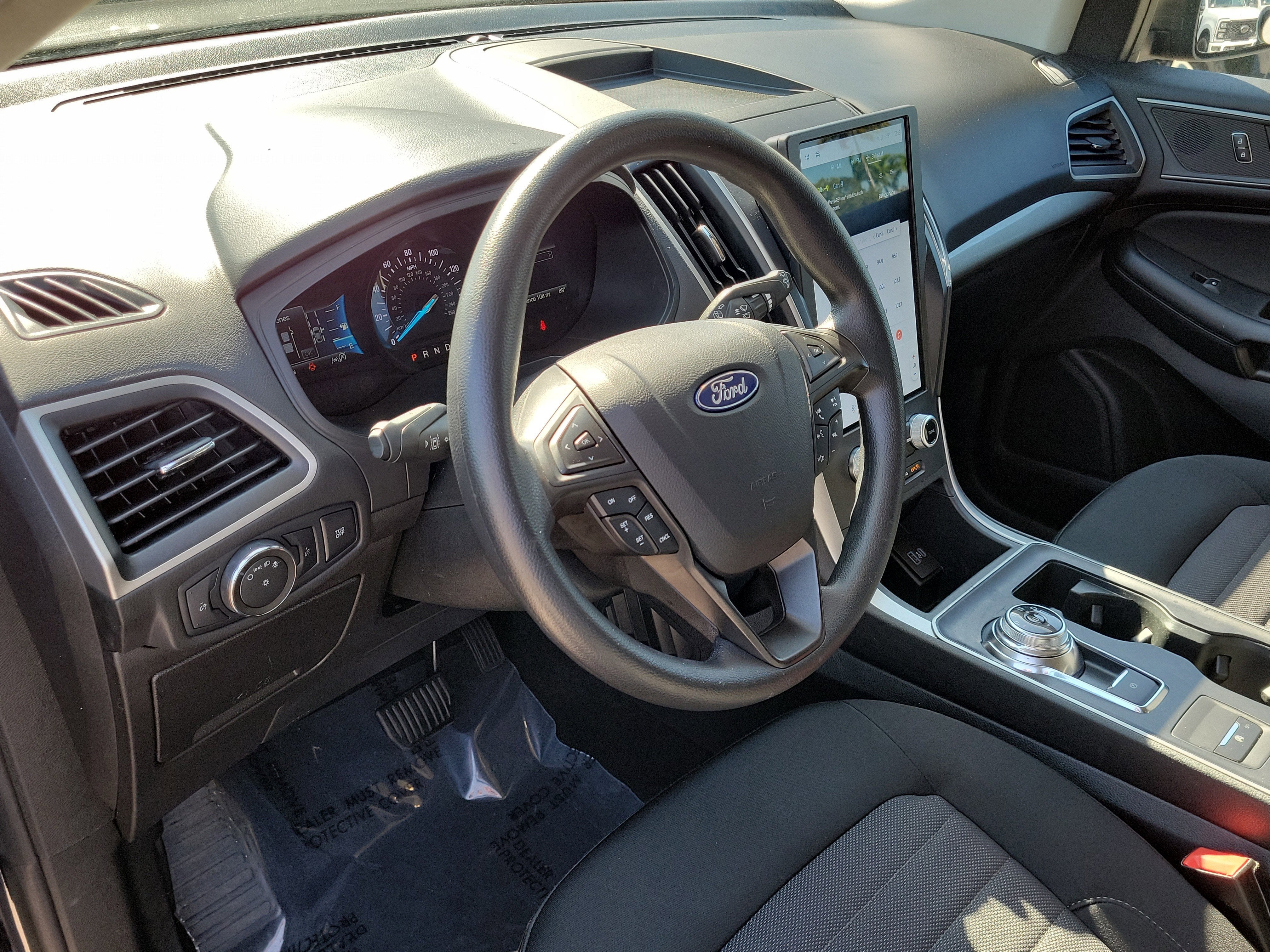 2022 Ford Edge SE 4WD