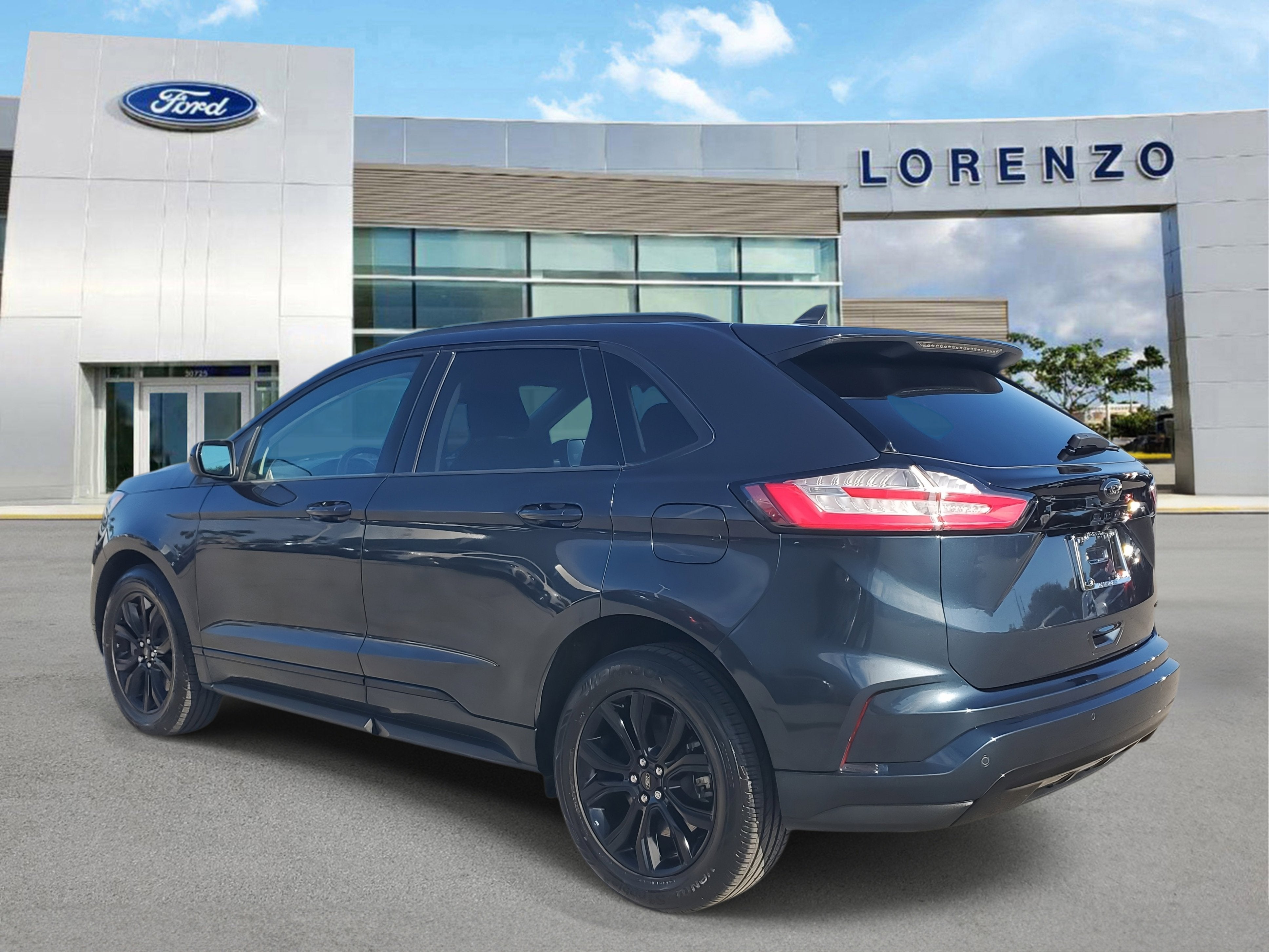 2024 Ford Edge SE
