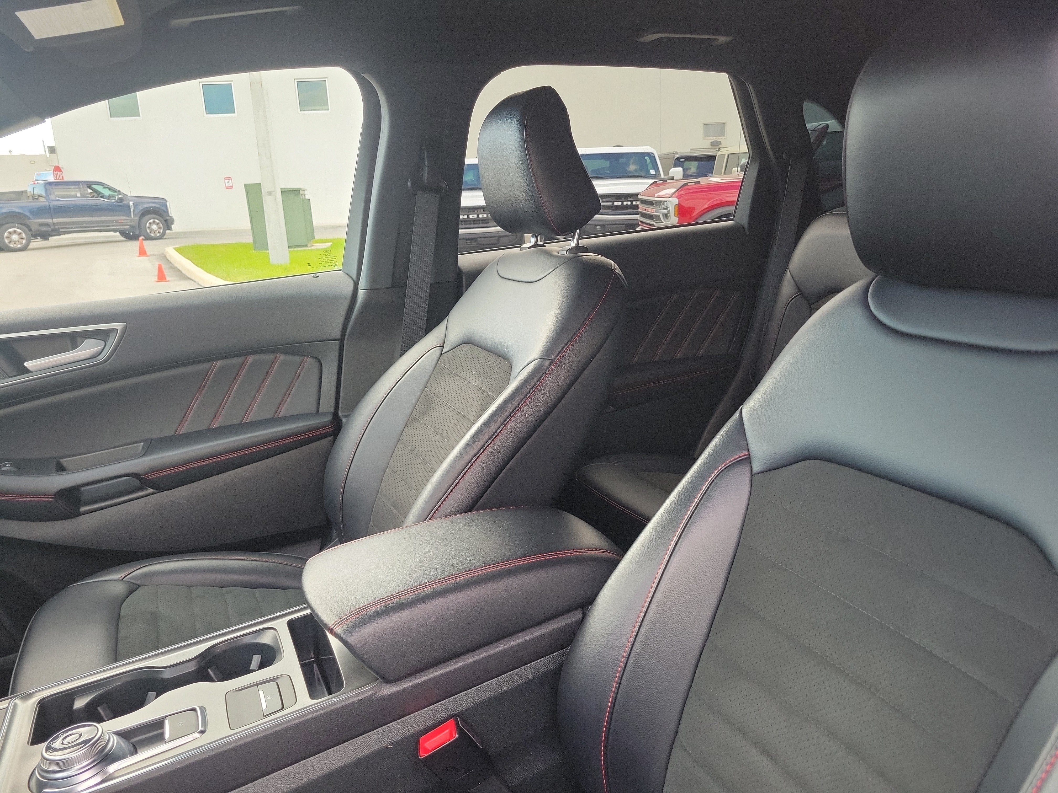 2024 Ford Edge ST-Line 4WD