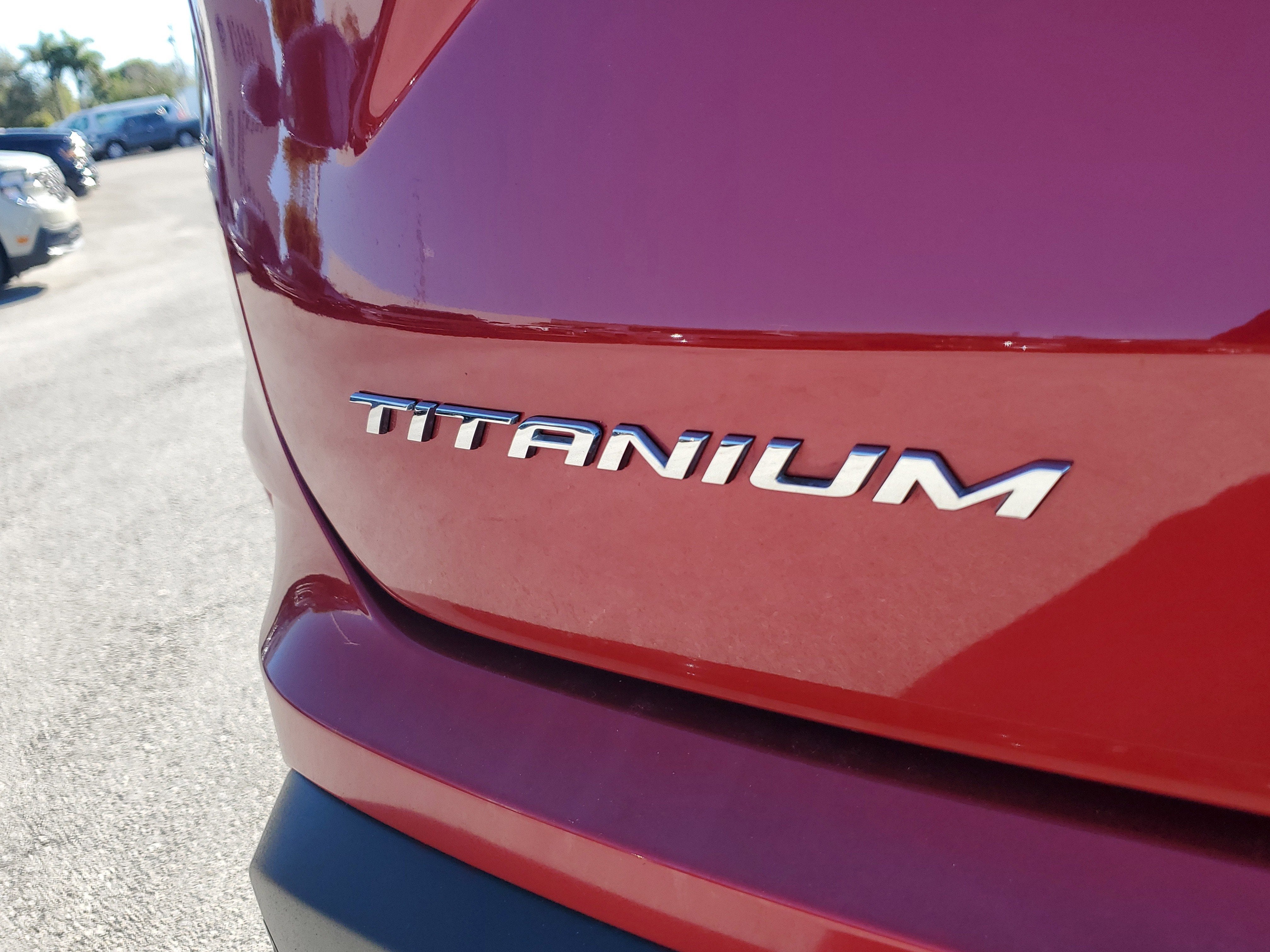 2024 Ford Edge Titanium 4WD