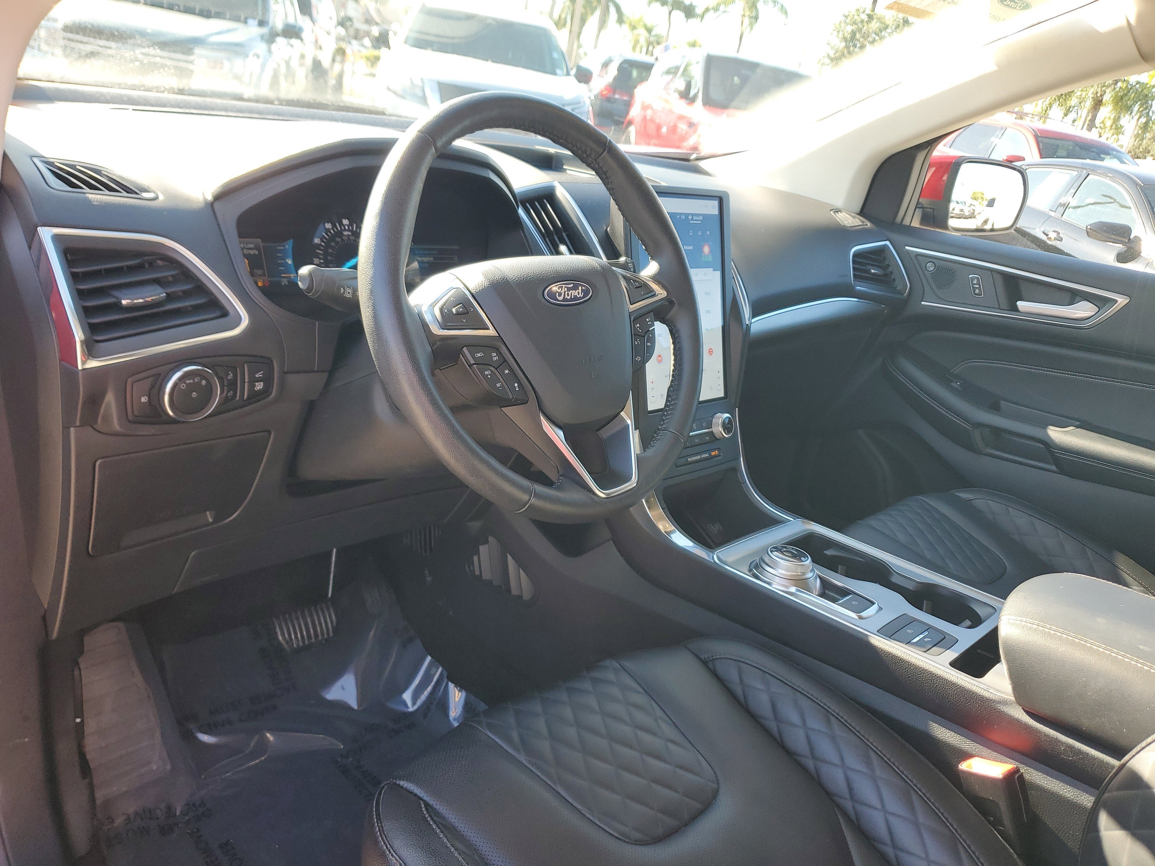 2024 Ford Edge Titanium 4WD