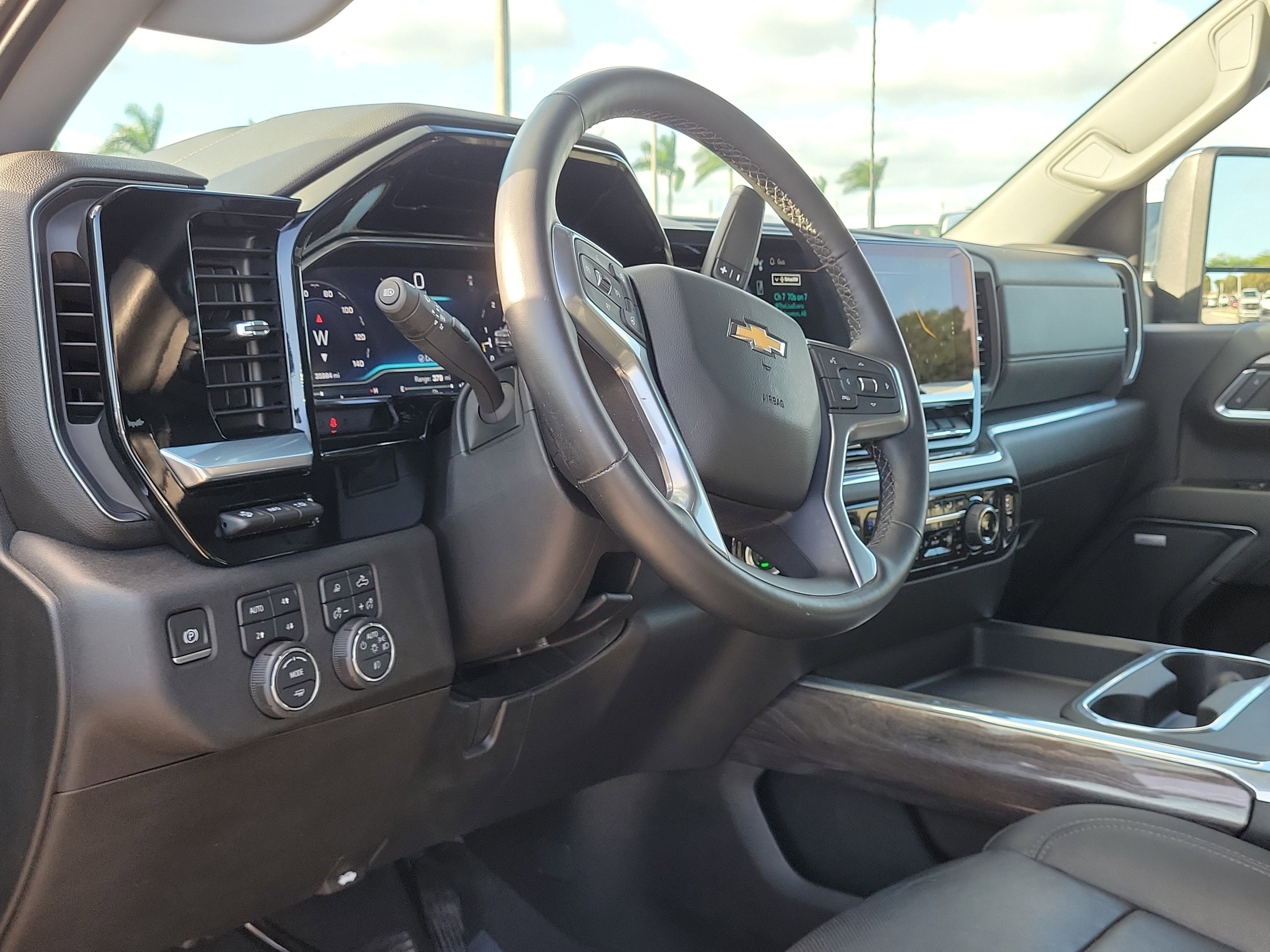 2024 Chevrolet Silverado 2500HD LTZ 4WD Diesel