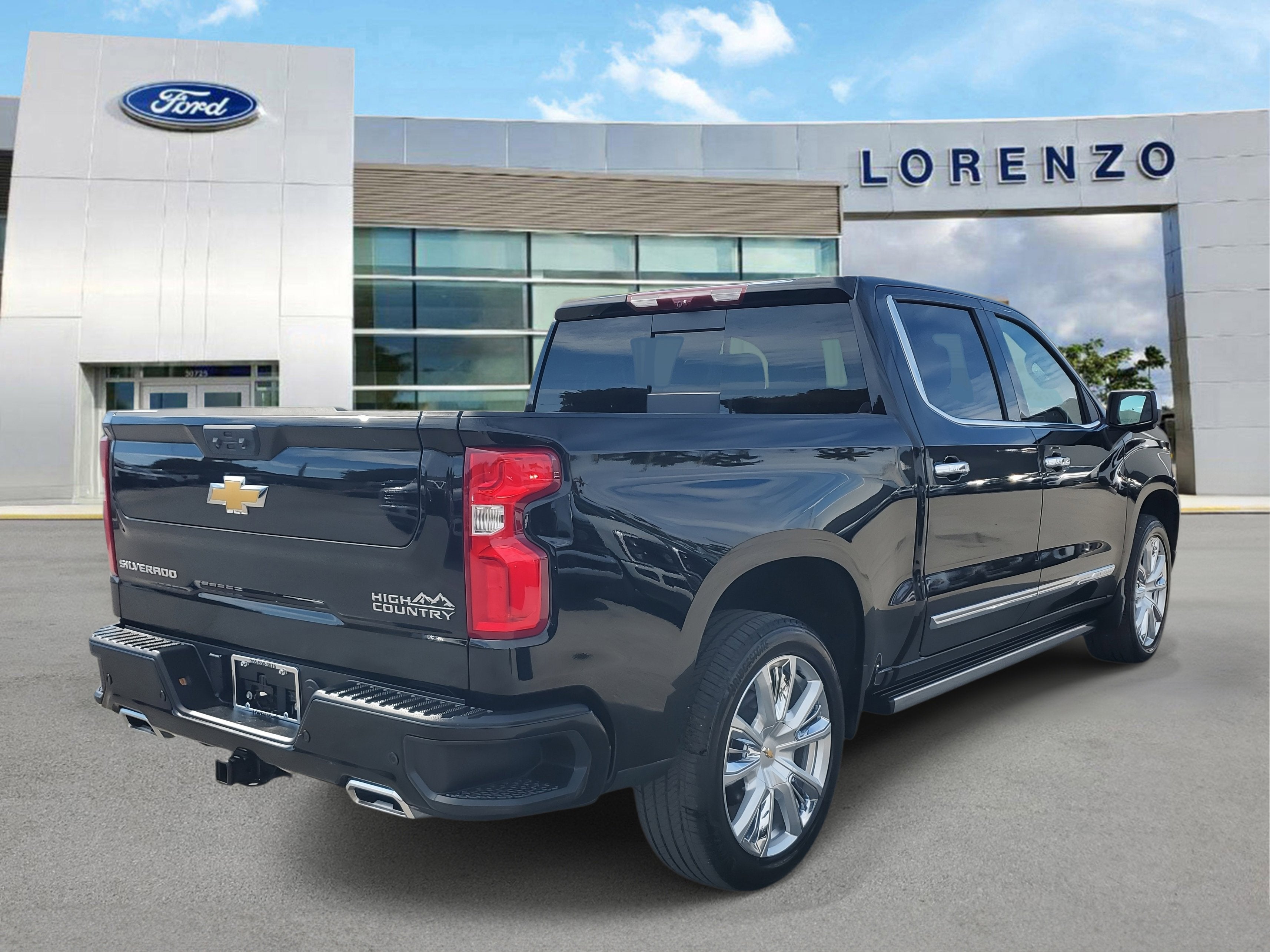 2025 Chevrolet Silverado 1500 High Country 4WD