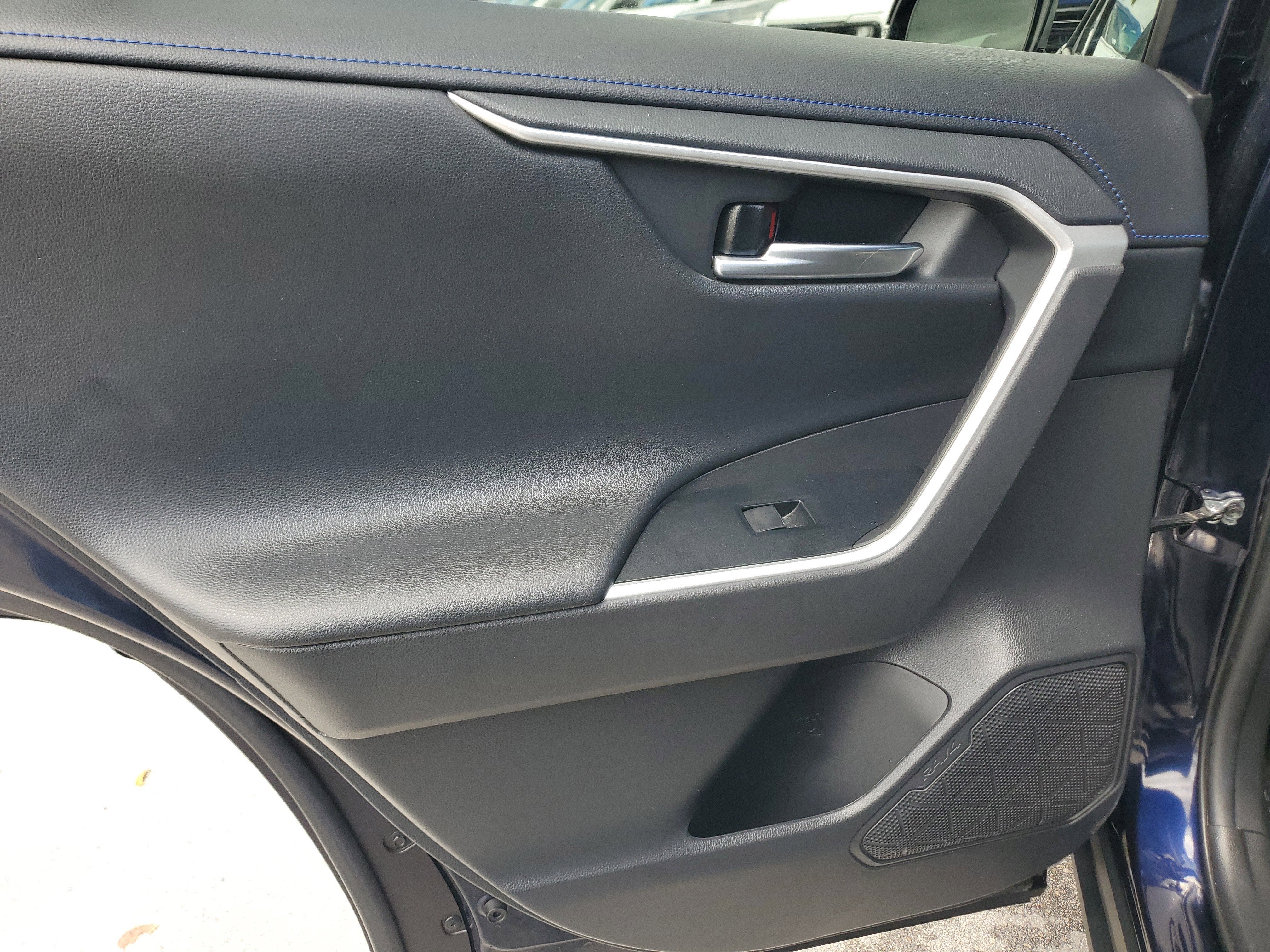 2020 Toyota RAV4 Hybrid XSE 4WD