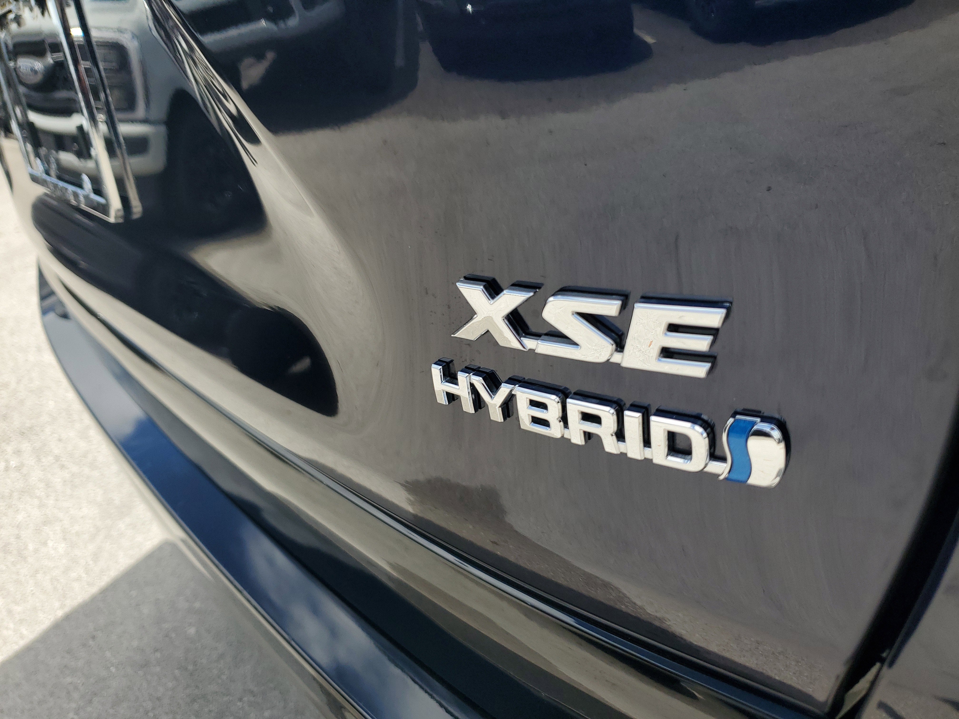 2020 Toyota RAV4 Hybrid XSE 4WD