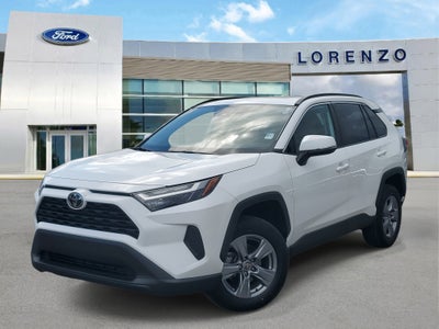 2022 Toyota RAV4 XLE