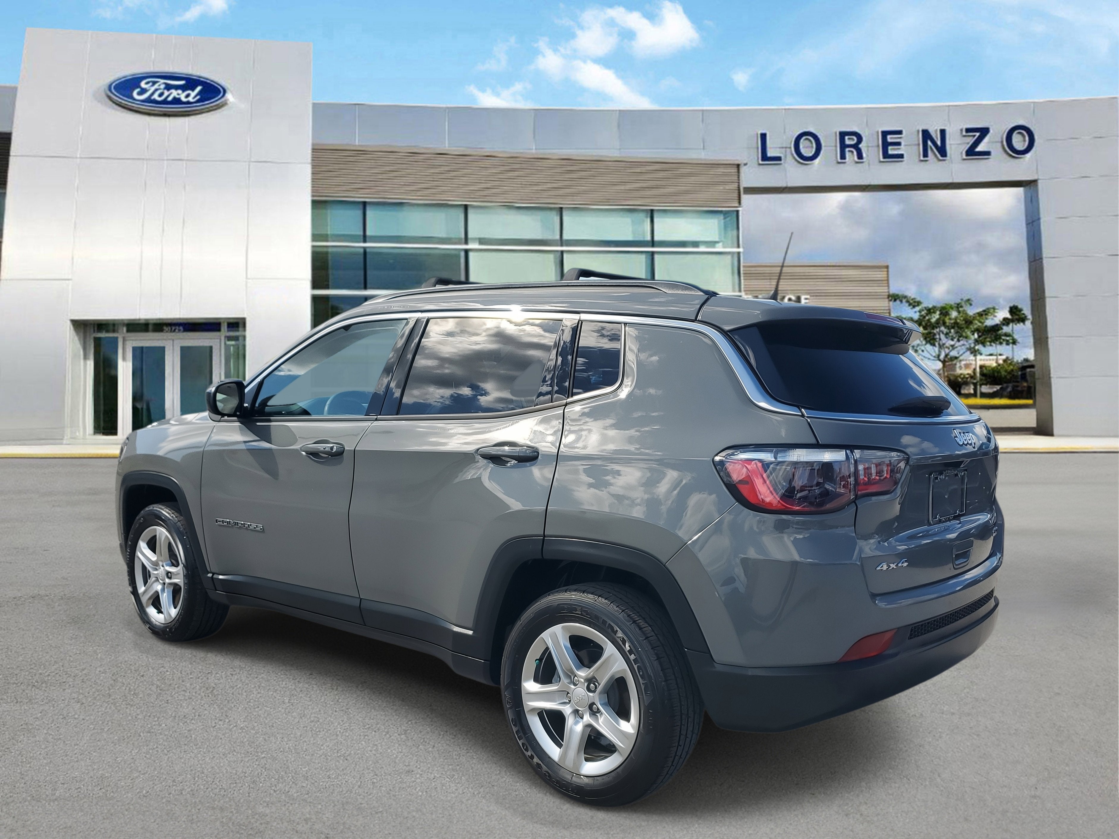 2023 Jeep Compass Latitude 4WD