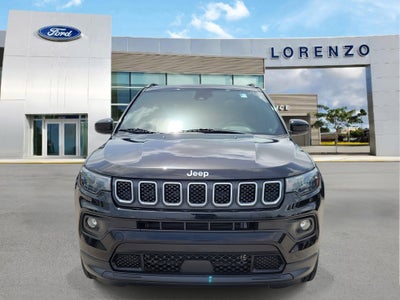 2023 Jeep Compass Latitude Lux 4WD