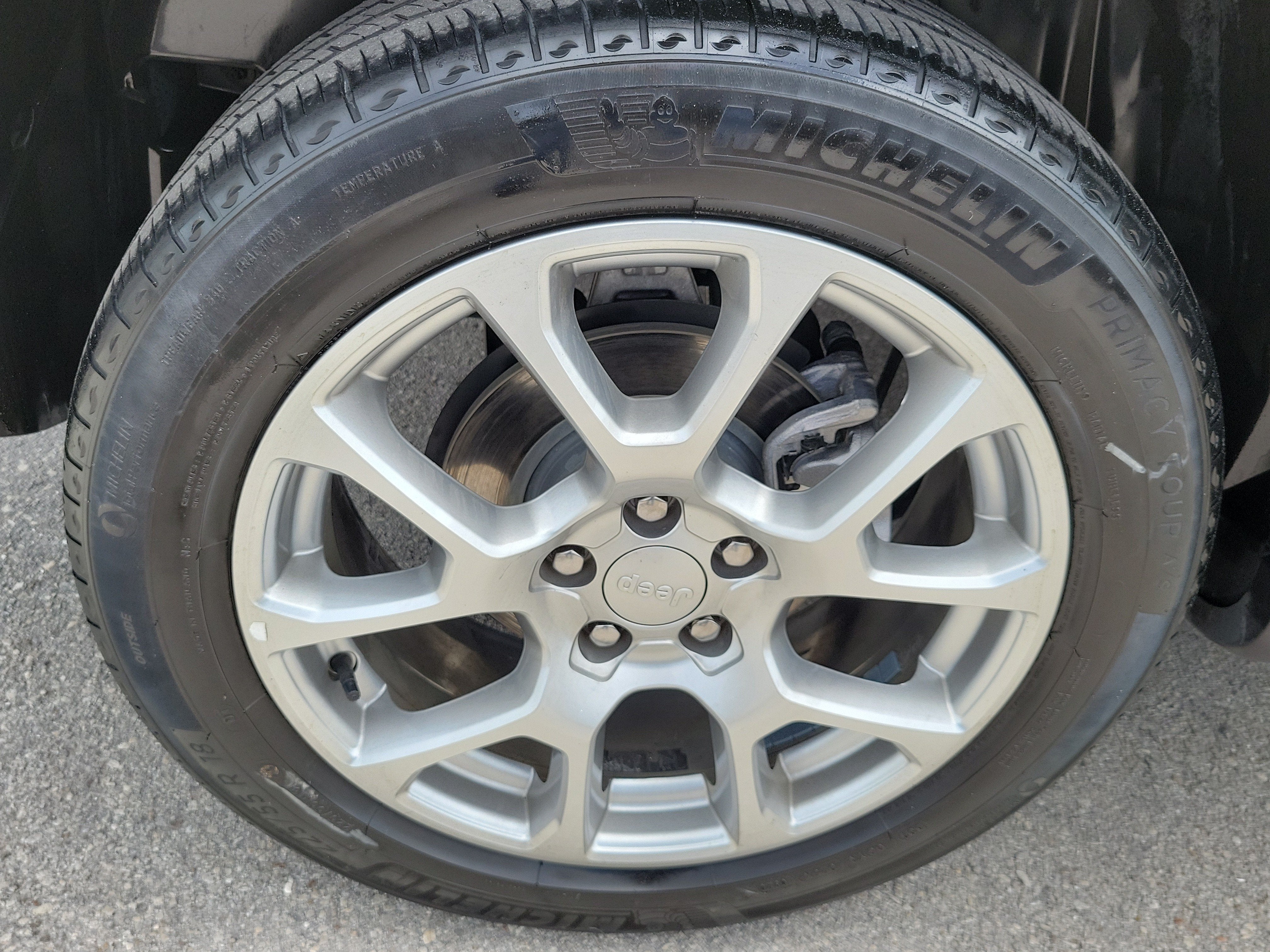 2023 Jeep Compass Latitude Lux 4WD