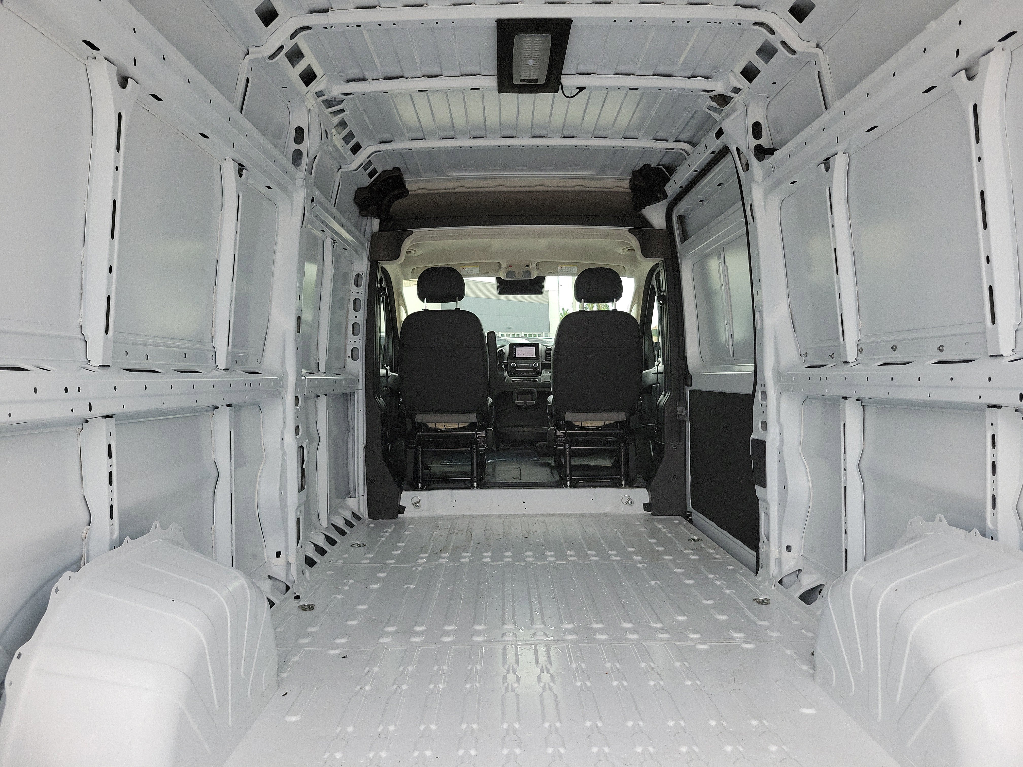 2026 RAM ProMaster Cargo Van Tradesman