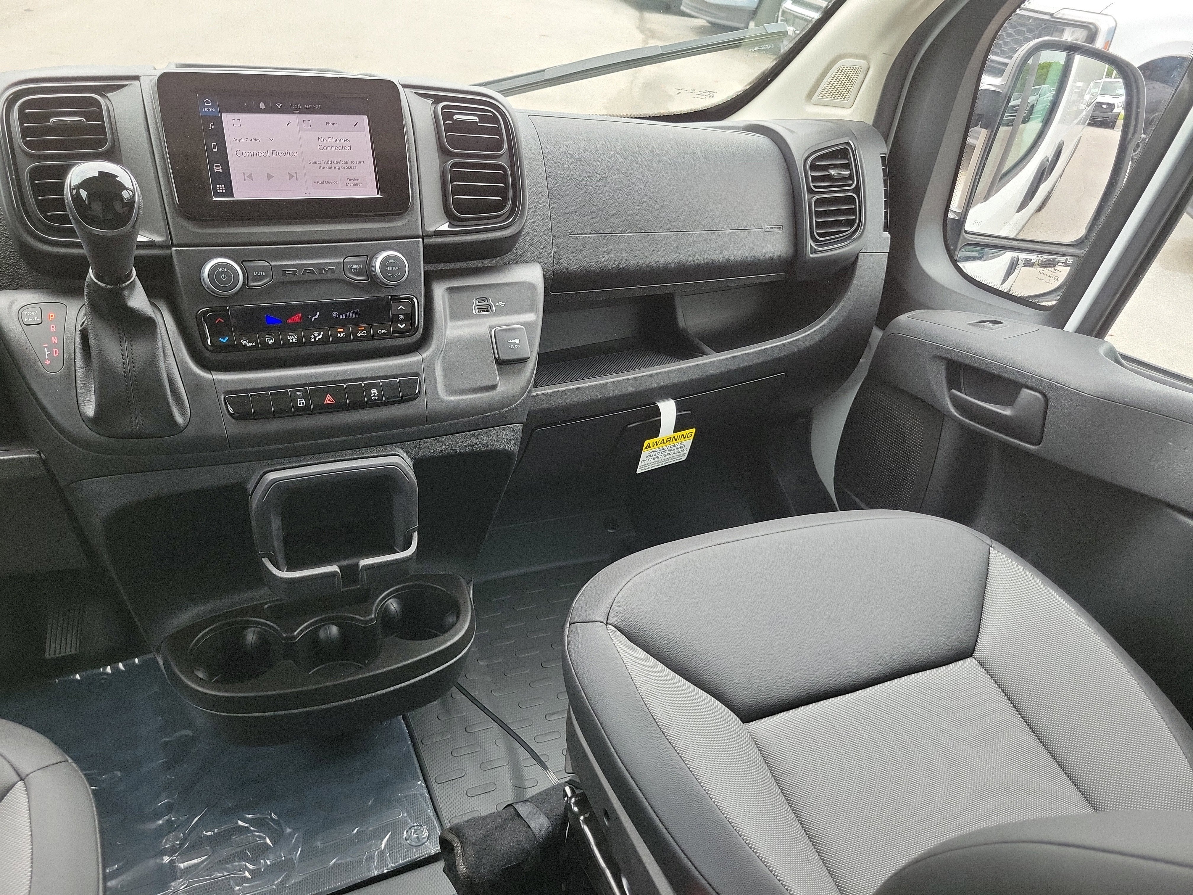 2026 RAM ProMaster Cargo Van Tradesman