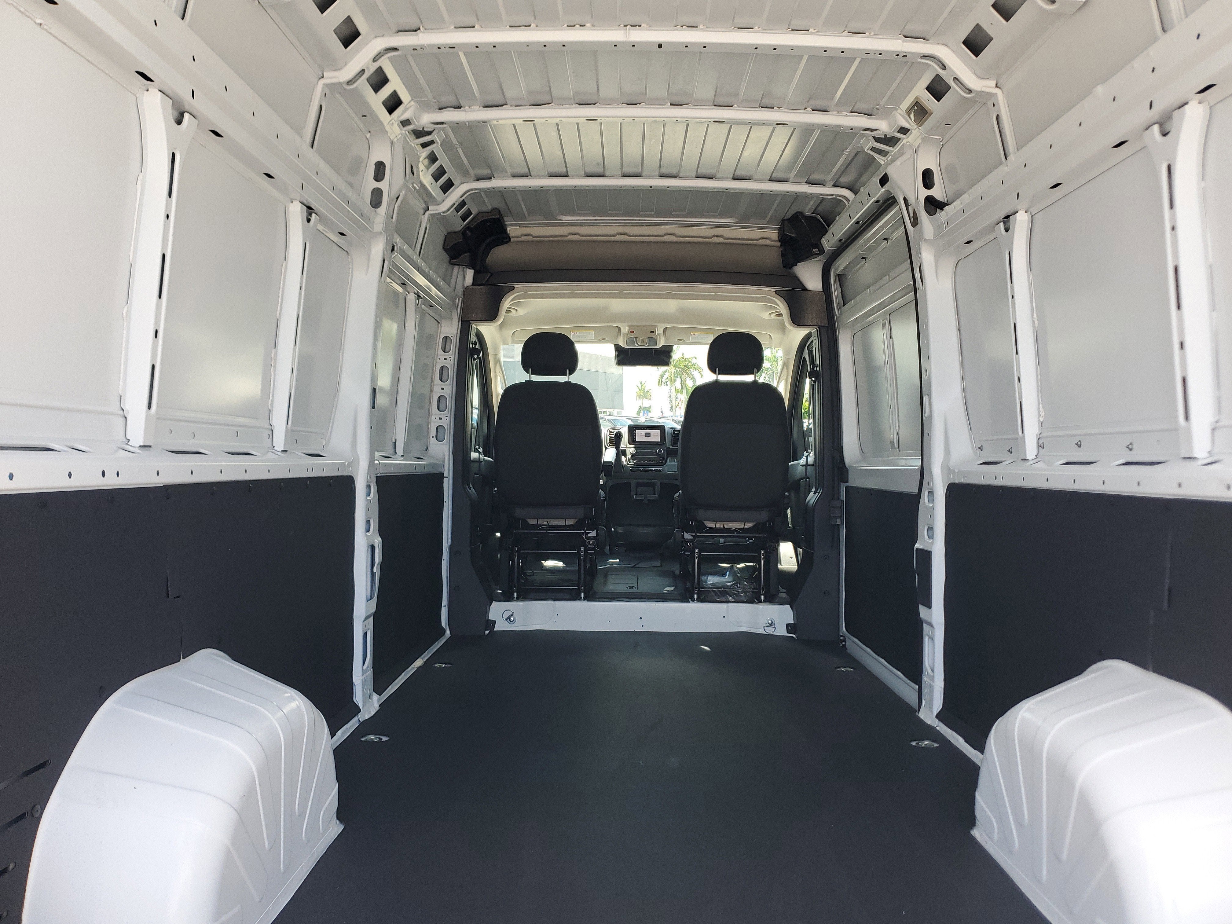 2025 RAM ProMaster Cargo Van Tradesman