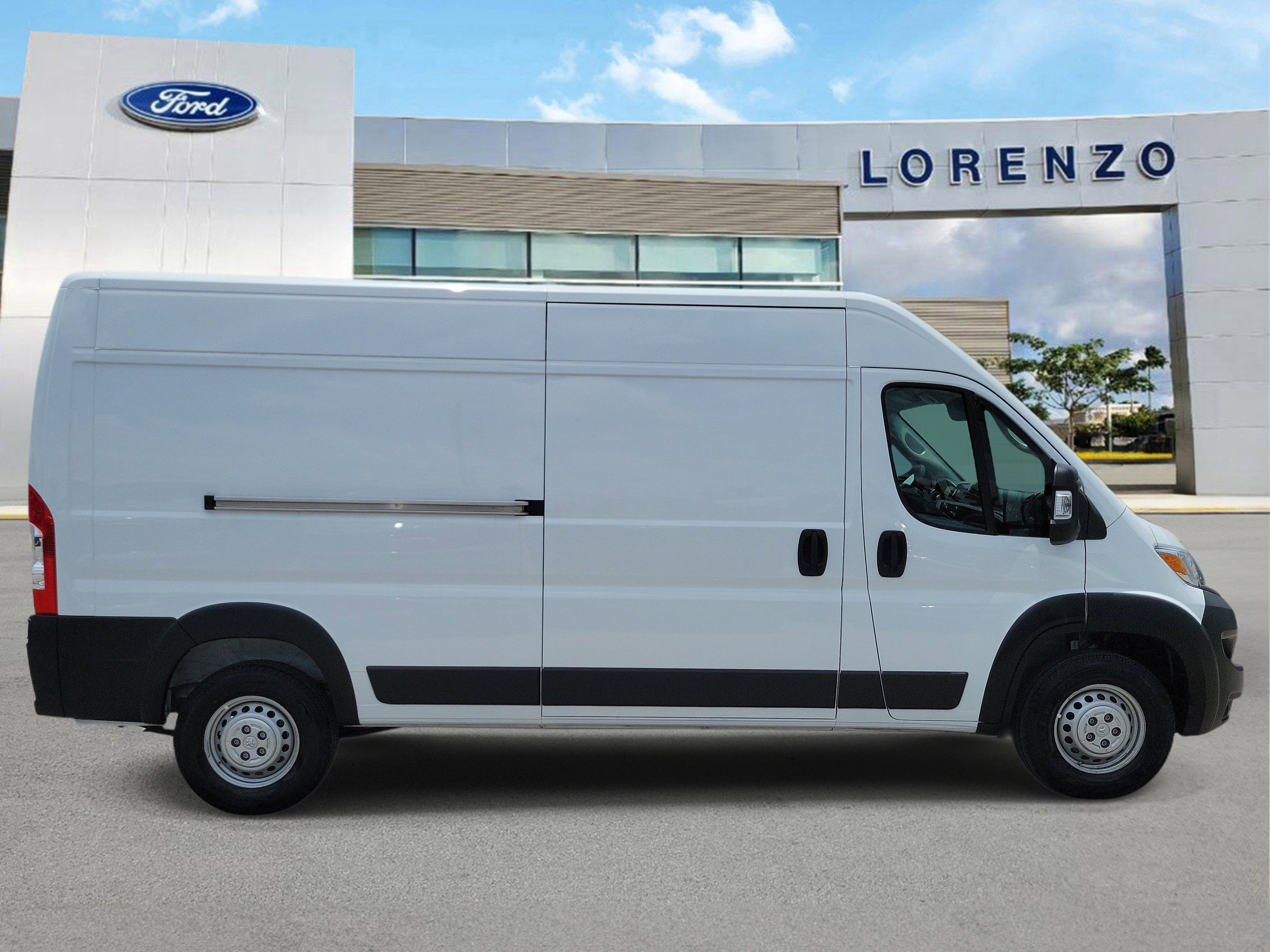 2026 RAM ProMaster Cargo Van Tradesman