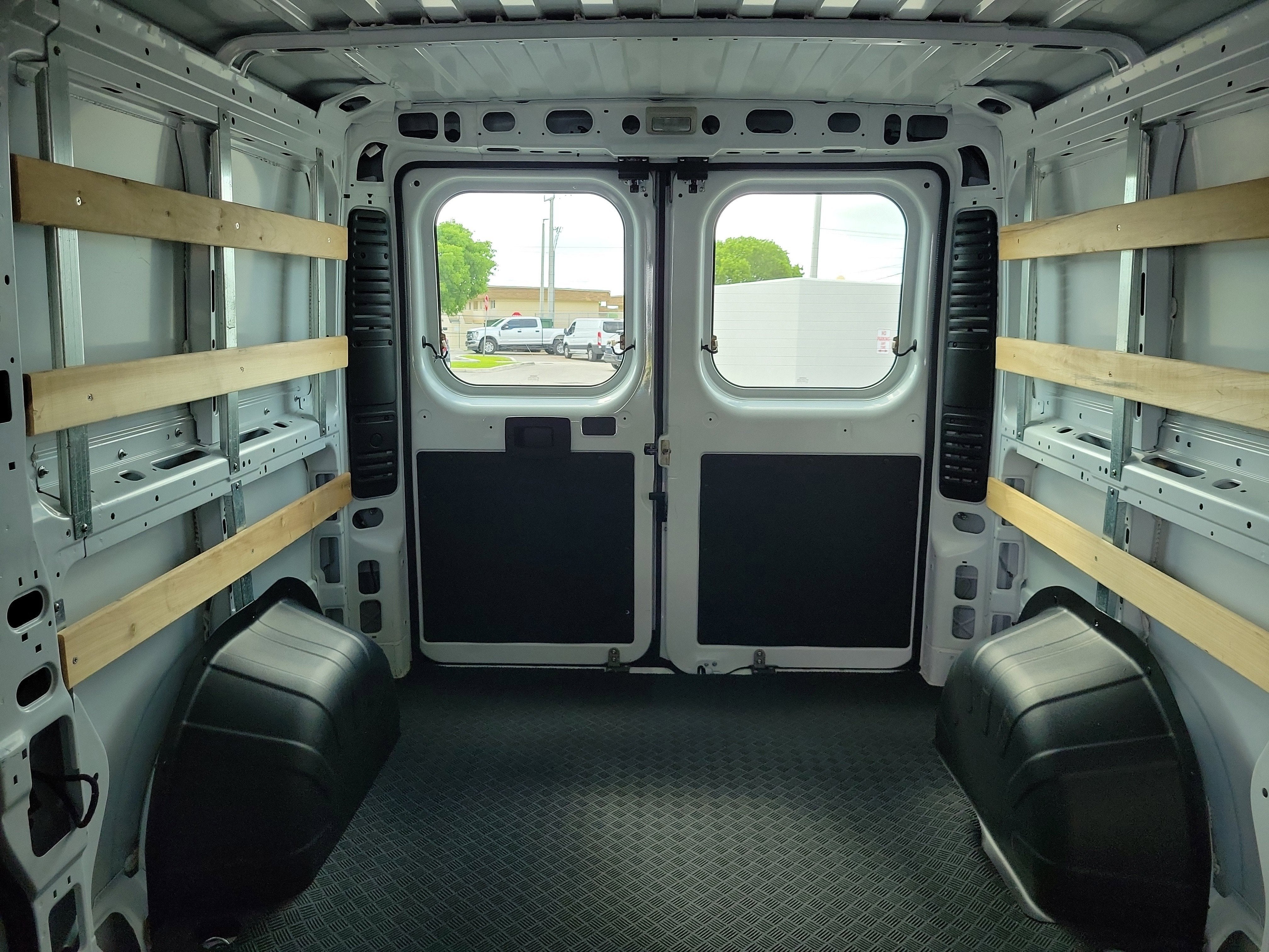 2025 RAM ProMaster Cargo Van Tradesman