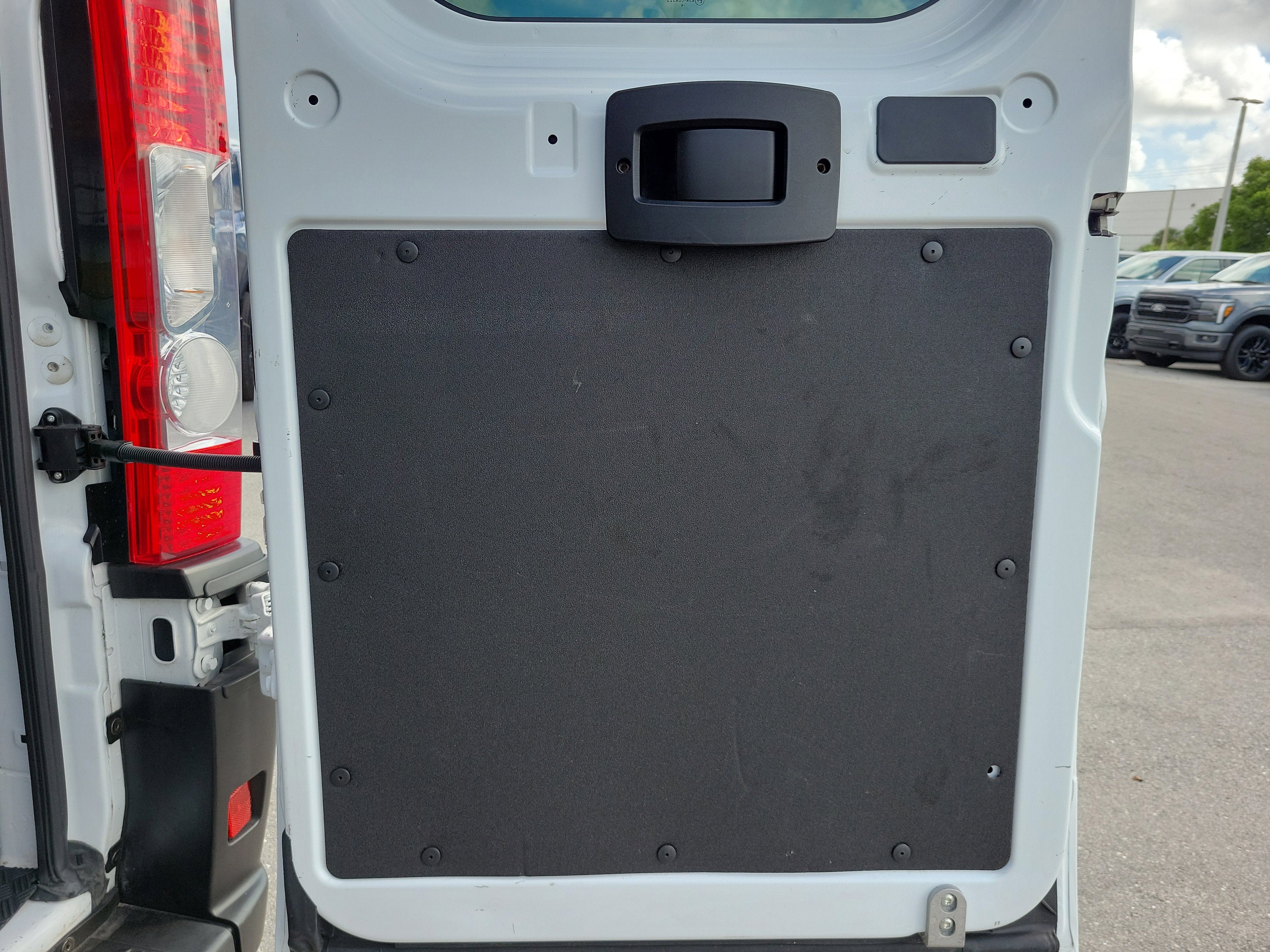 2025 RAM ProMaster Cargo Van Tradesman