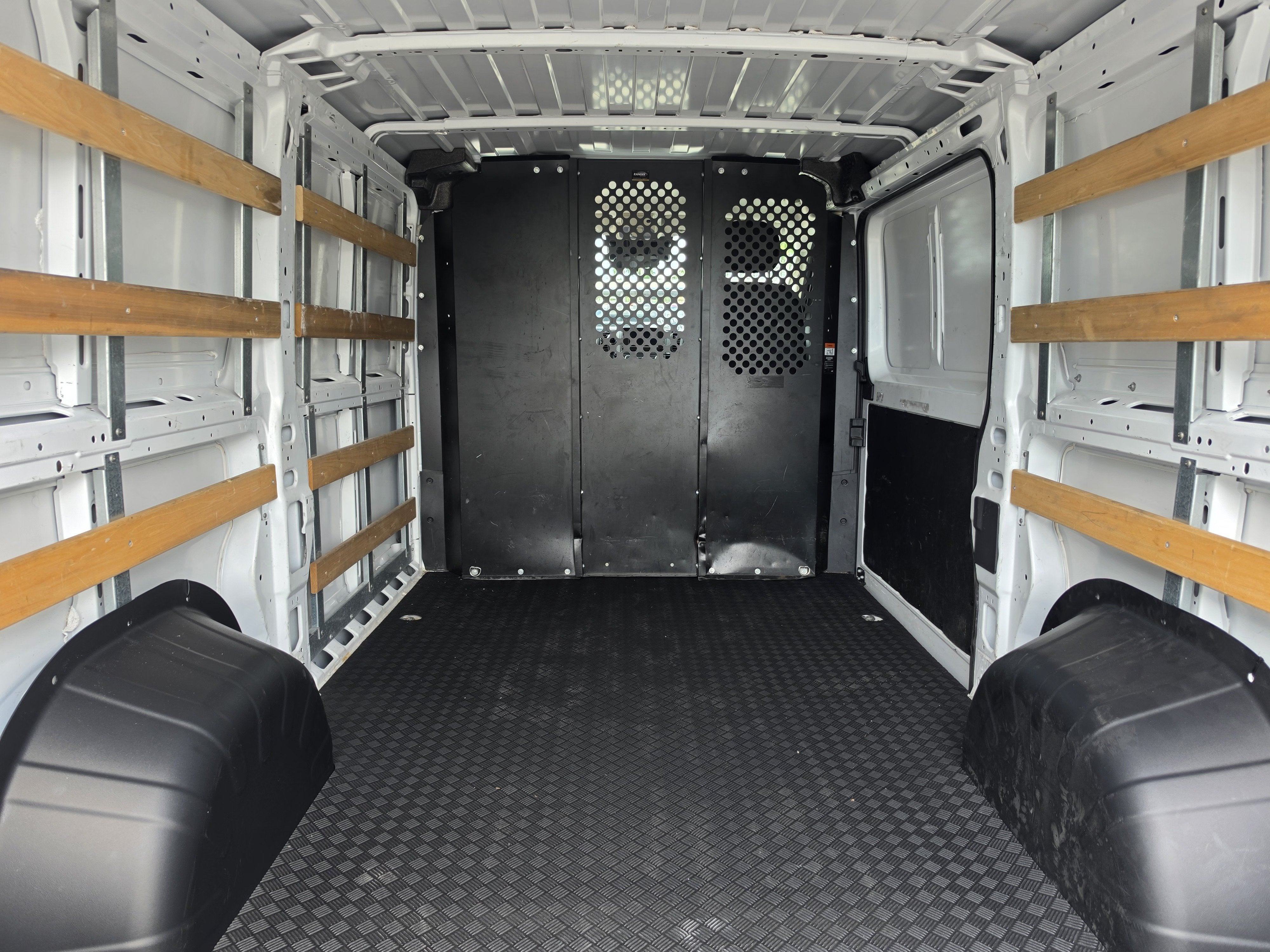 2025 RAM ProMaster Cargo Van Tradesman