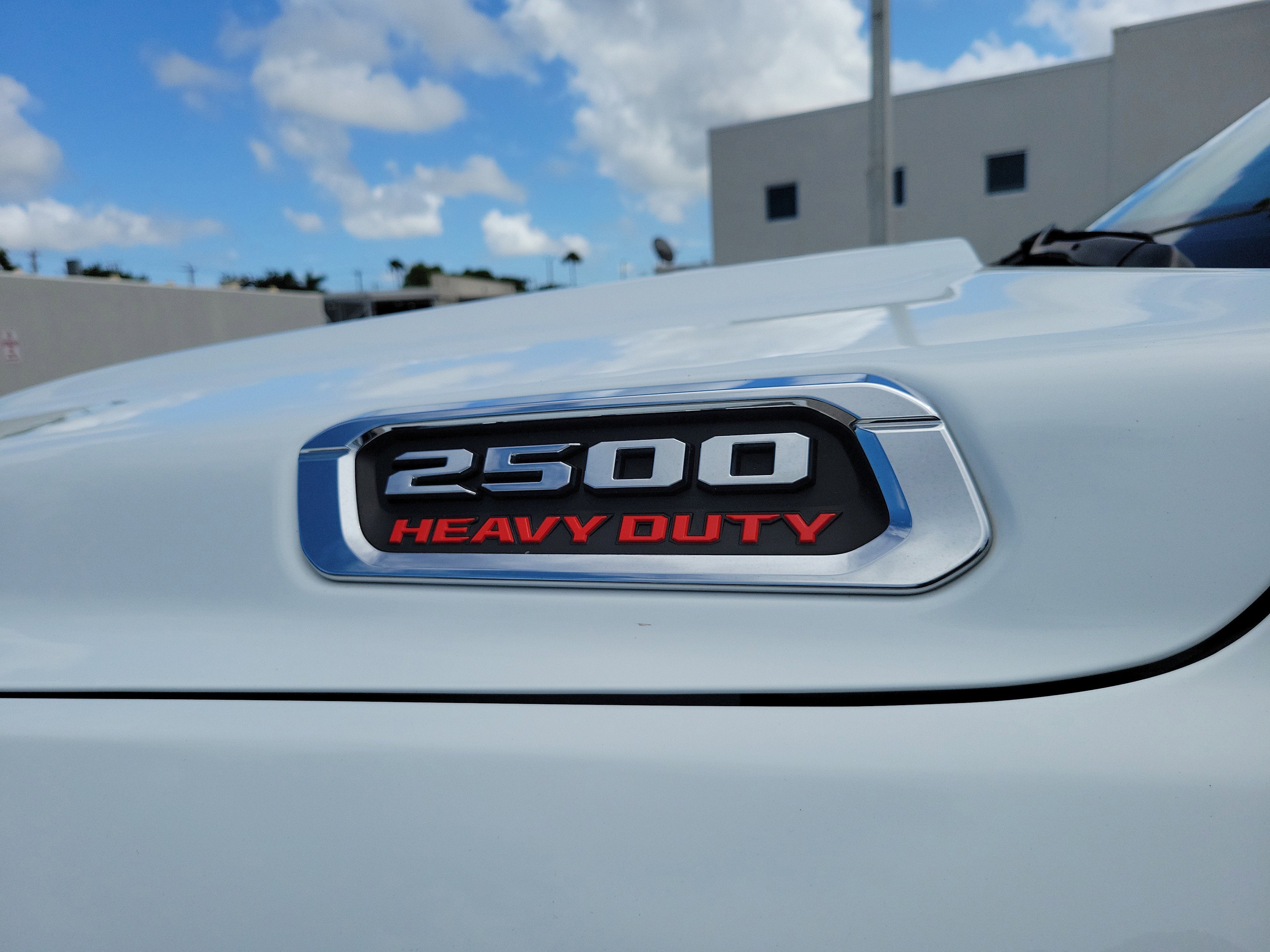2024 RAM 2500 Laramie 4WD Diesel