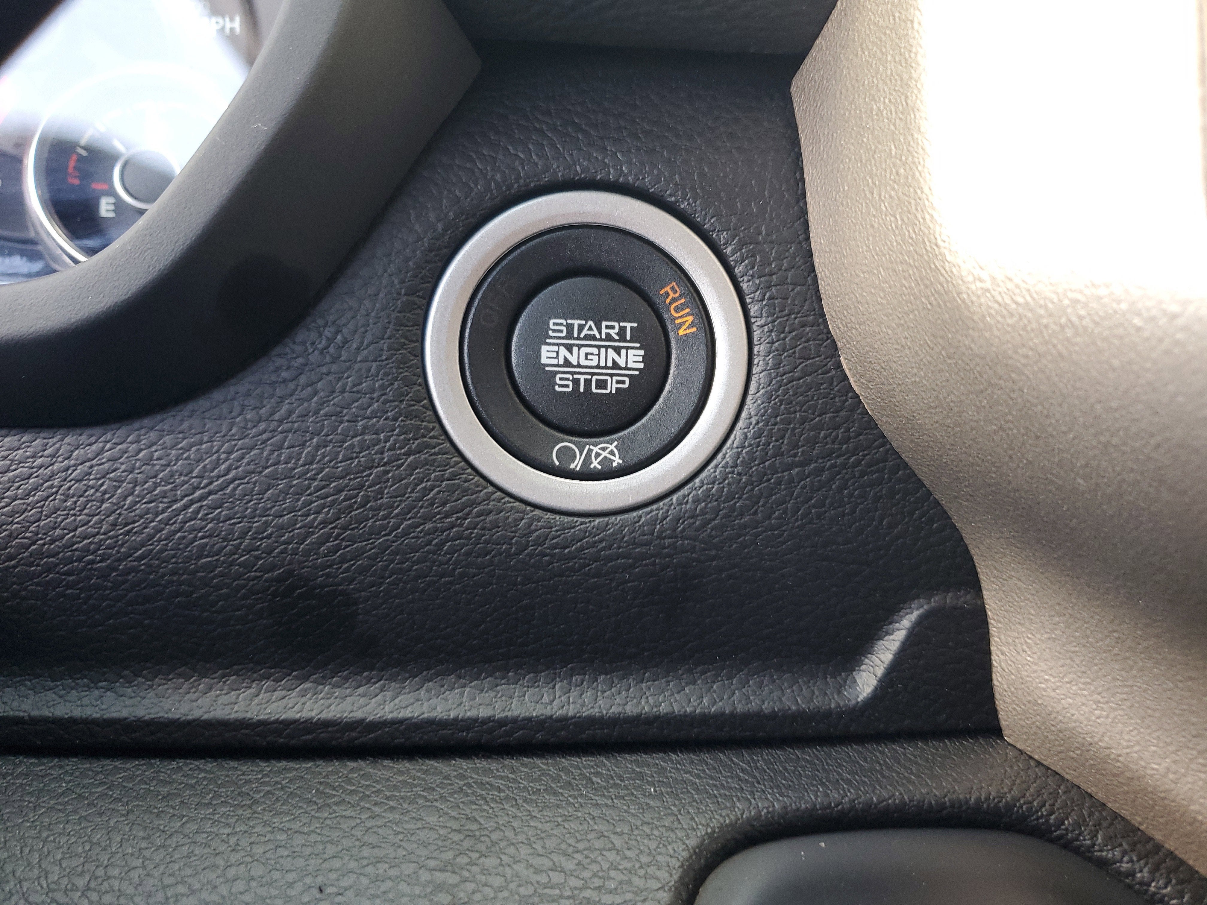 2024 RAM 2500 Laramie 4WD Diesel