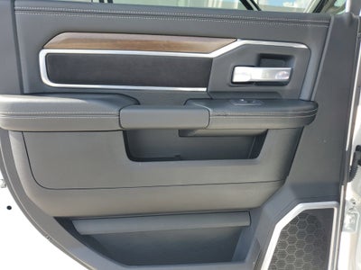 2024 RAM 2500 Laramie 4WD Diesel