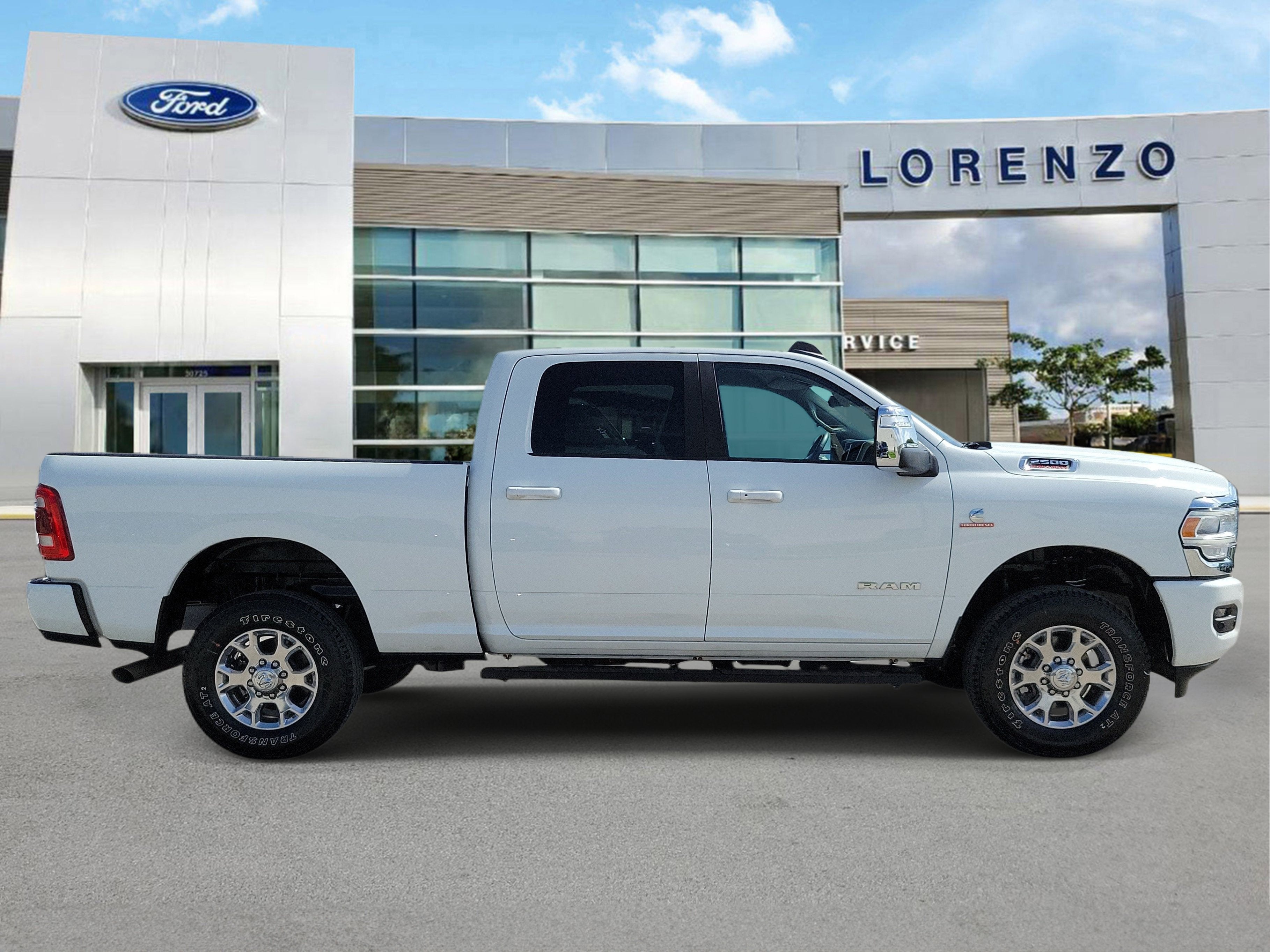 2024 RAM 2500 Laramie 4WD Diesel