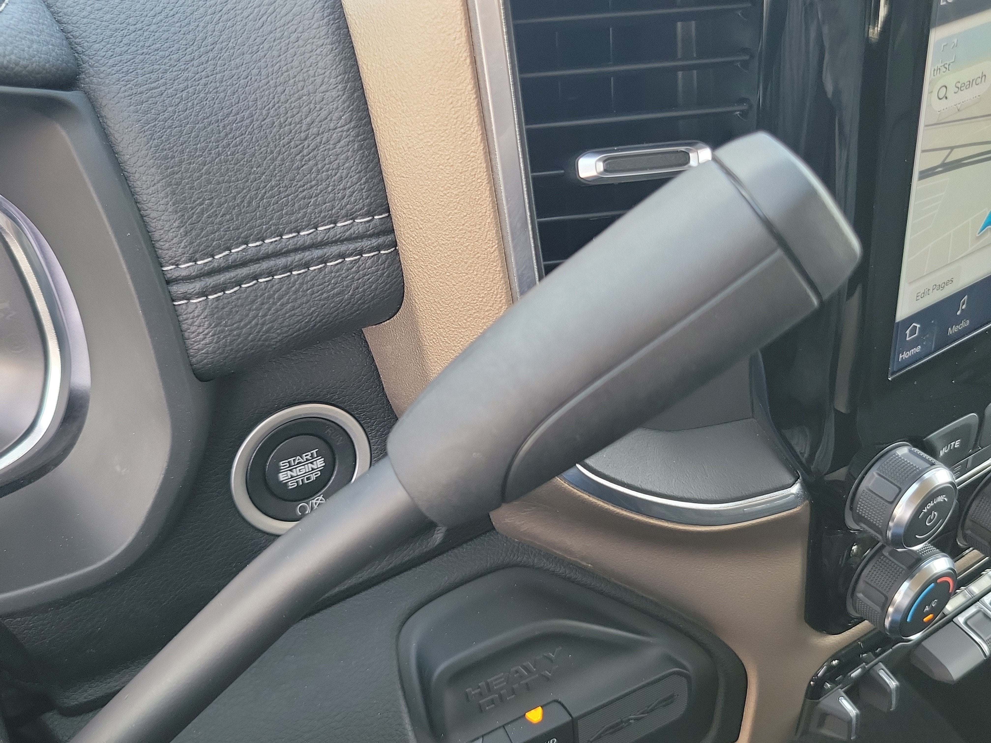 2024 RAM 2500 Laramie 4WD Diesel