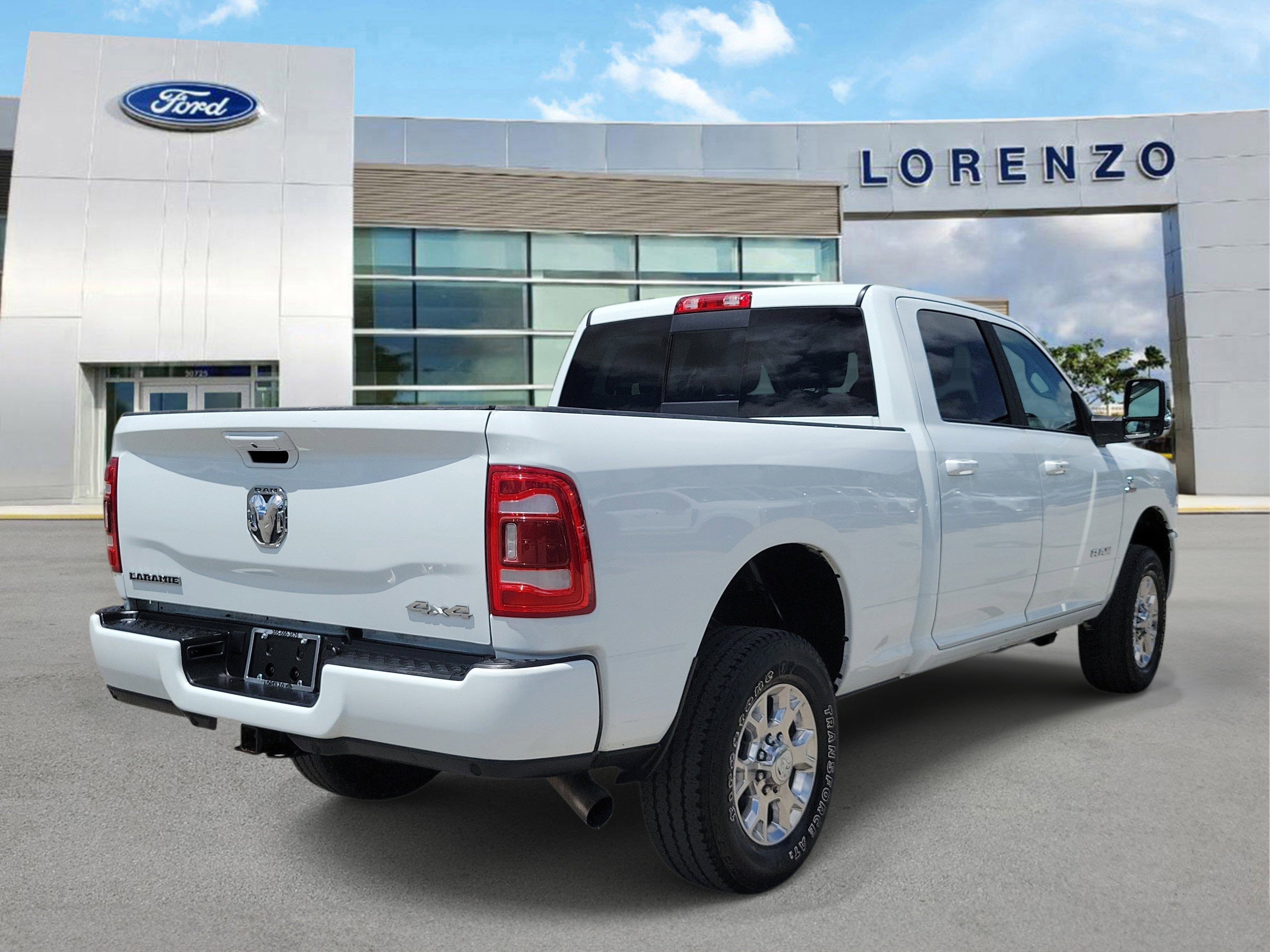 2024 RAM 2500 Laramie 4WD Diesel
