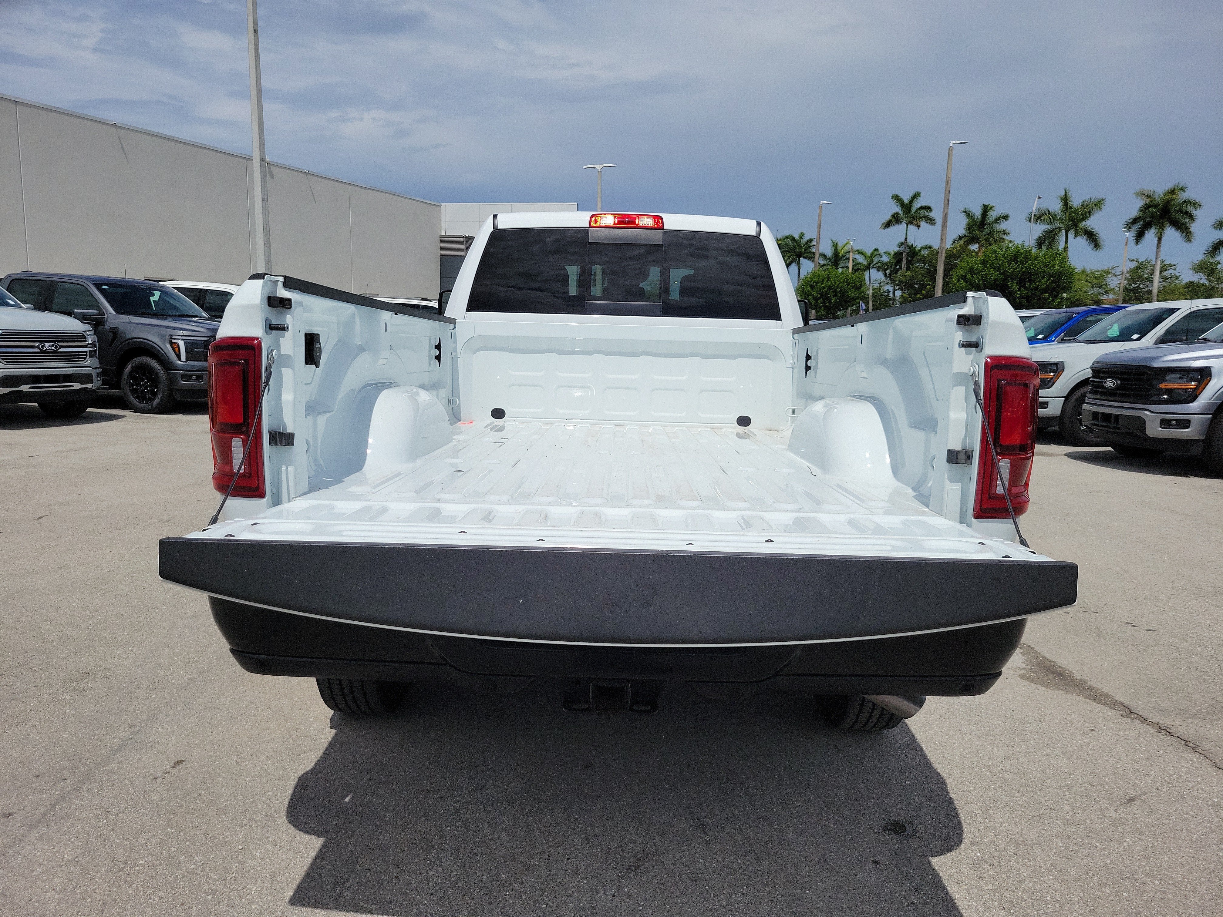 2025 RAM 2500 Tradesman