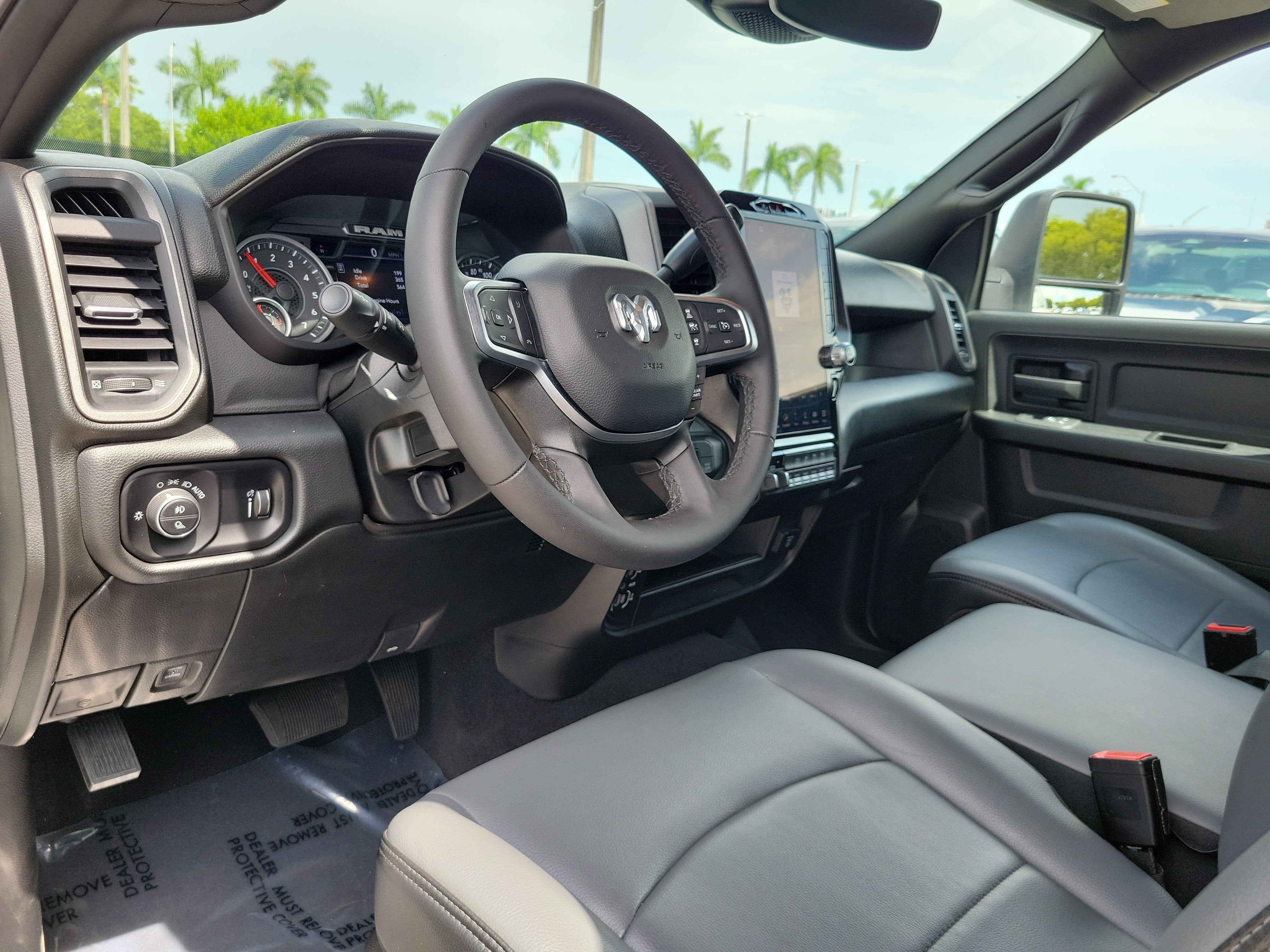 2025 RAM 2500 Tradesman 4WD