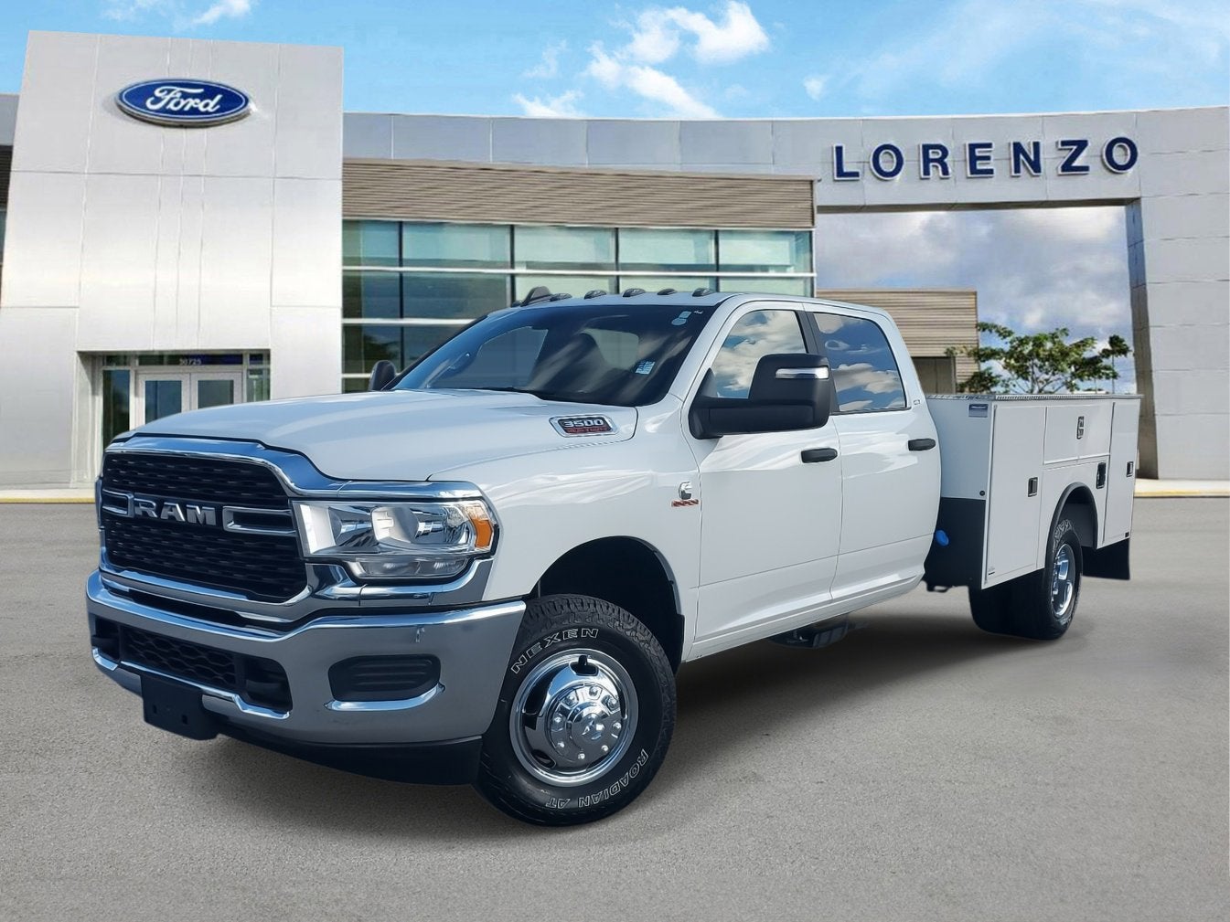 2024 RAM 3500 Chassis Cab SLT