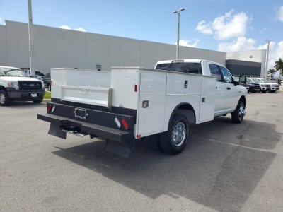 2024 RAM 3500 Chassis Cab SLT