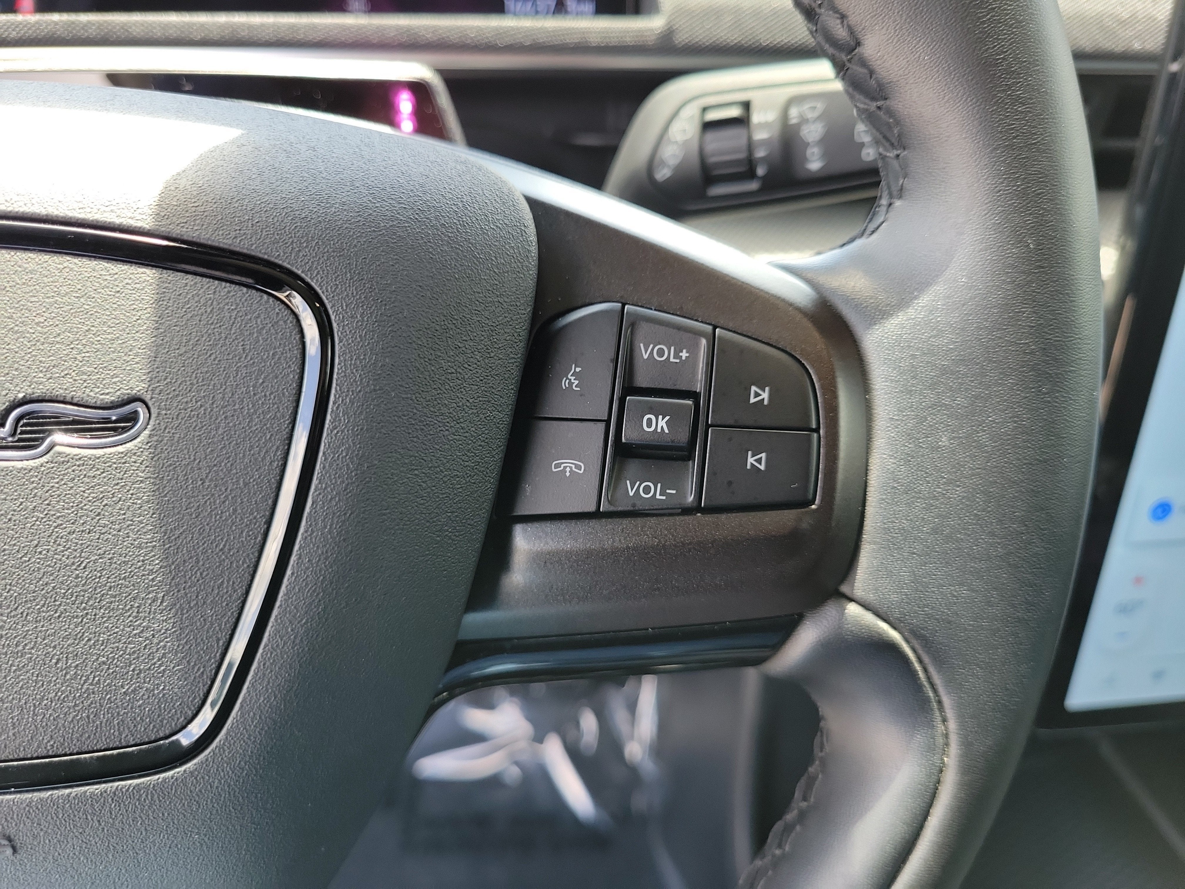 2024 Ford Mustang Mach-E Select