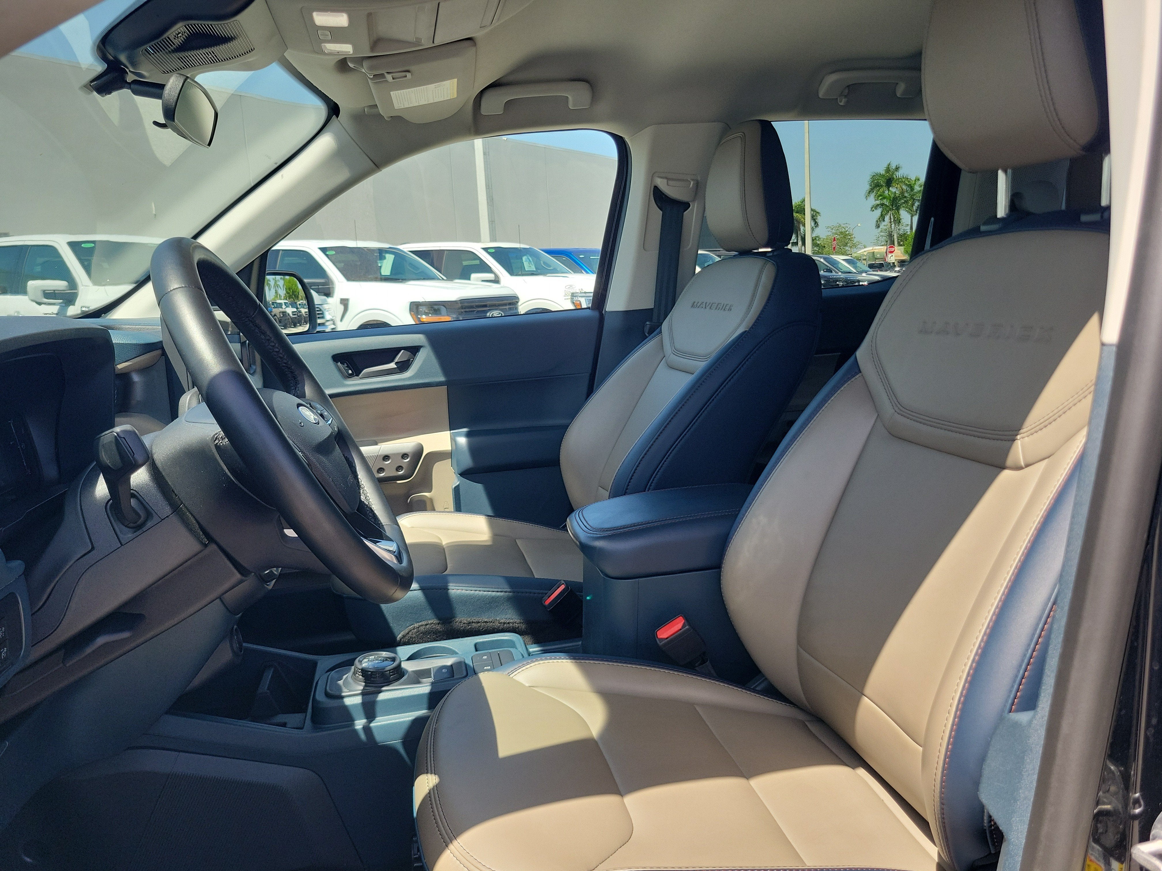 2025 Ford Maverick LARIAT 4WD