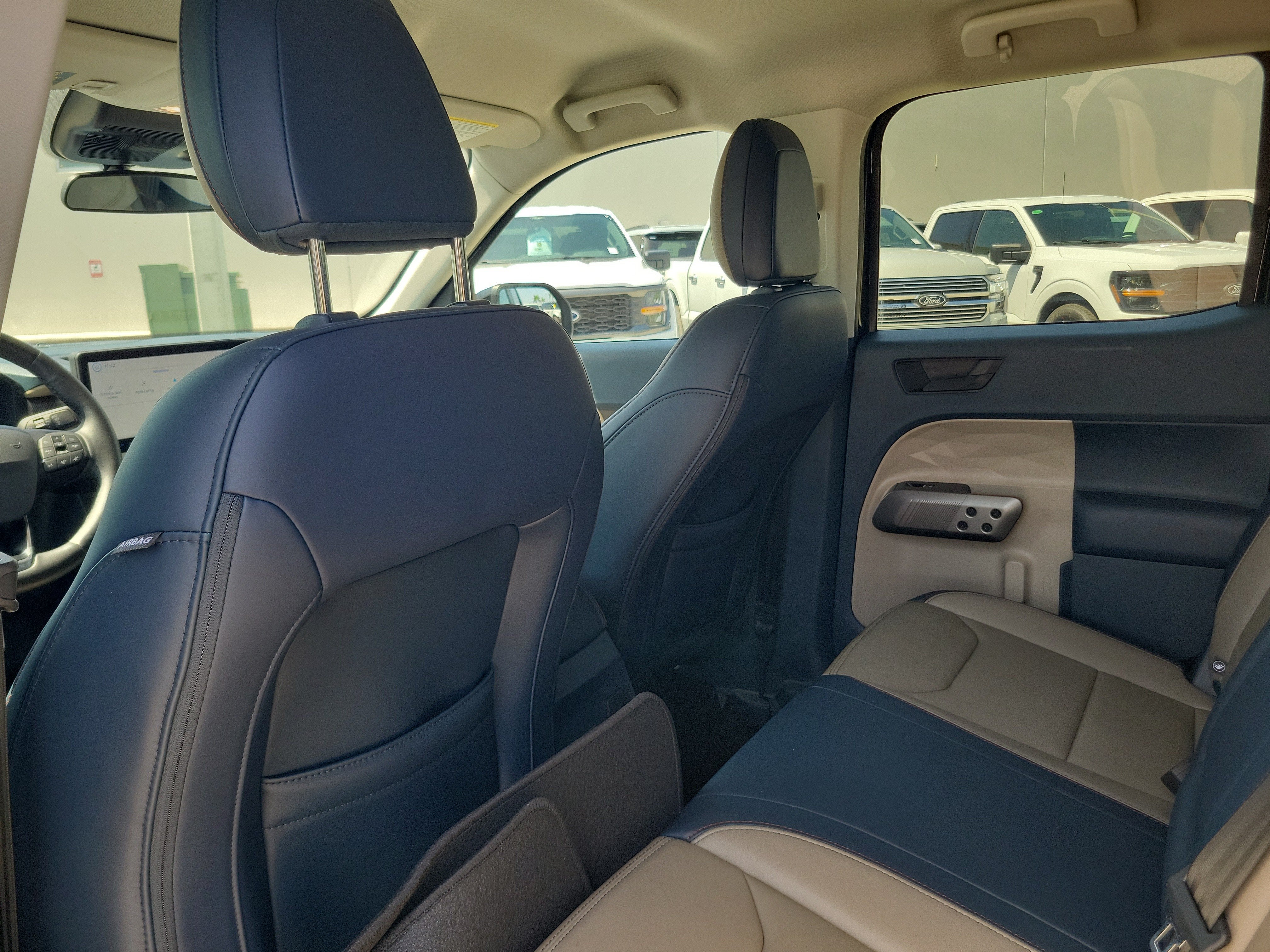2025 Ford Maverick LARIAT 4WD