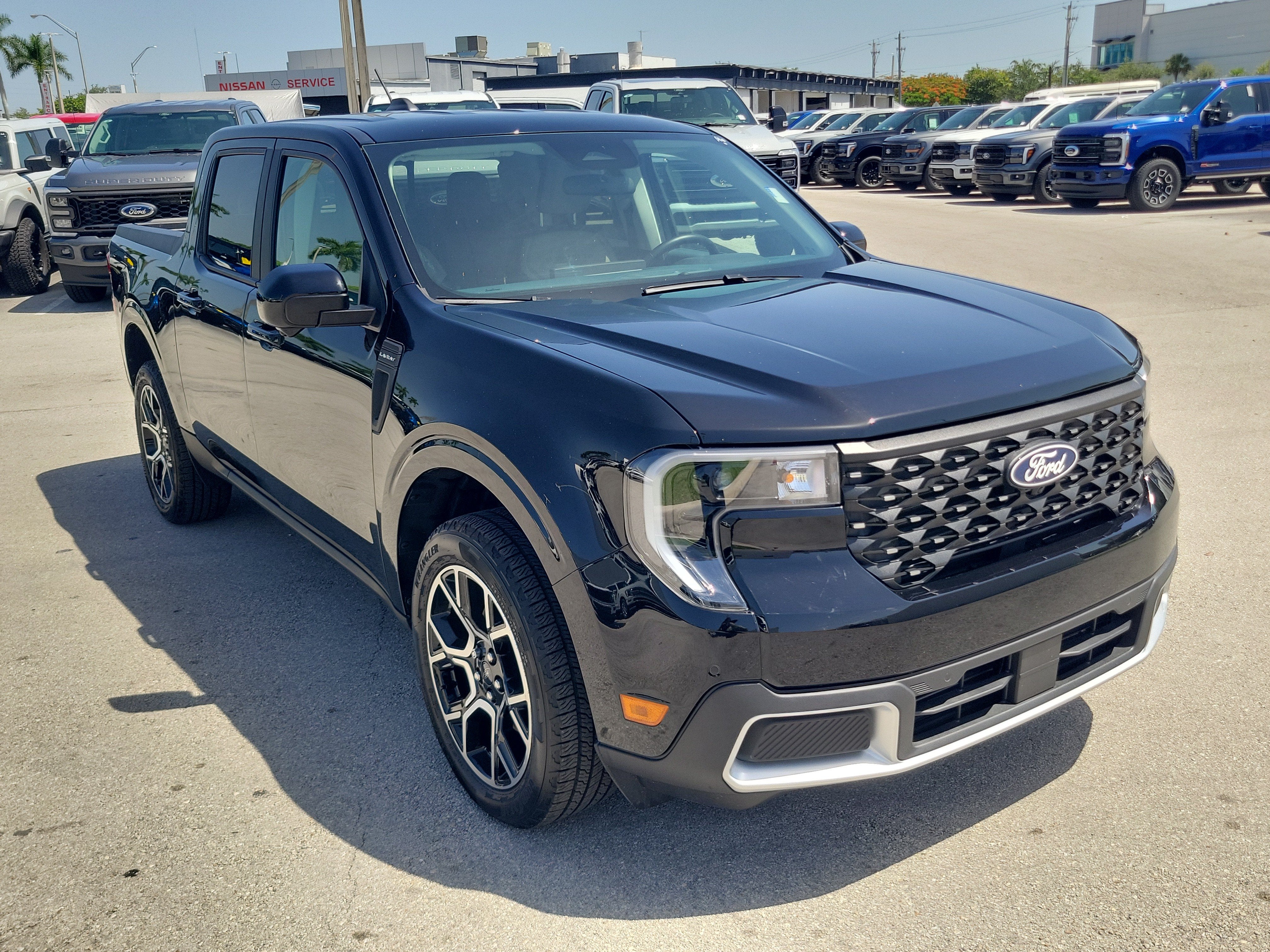 2025 Ford Maverick LARIAT 4WD