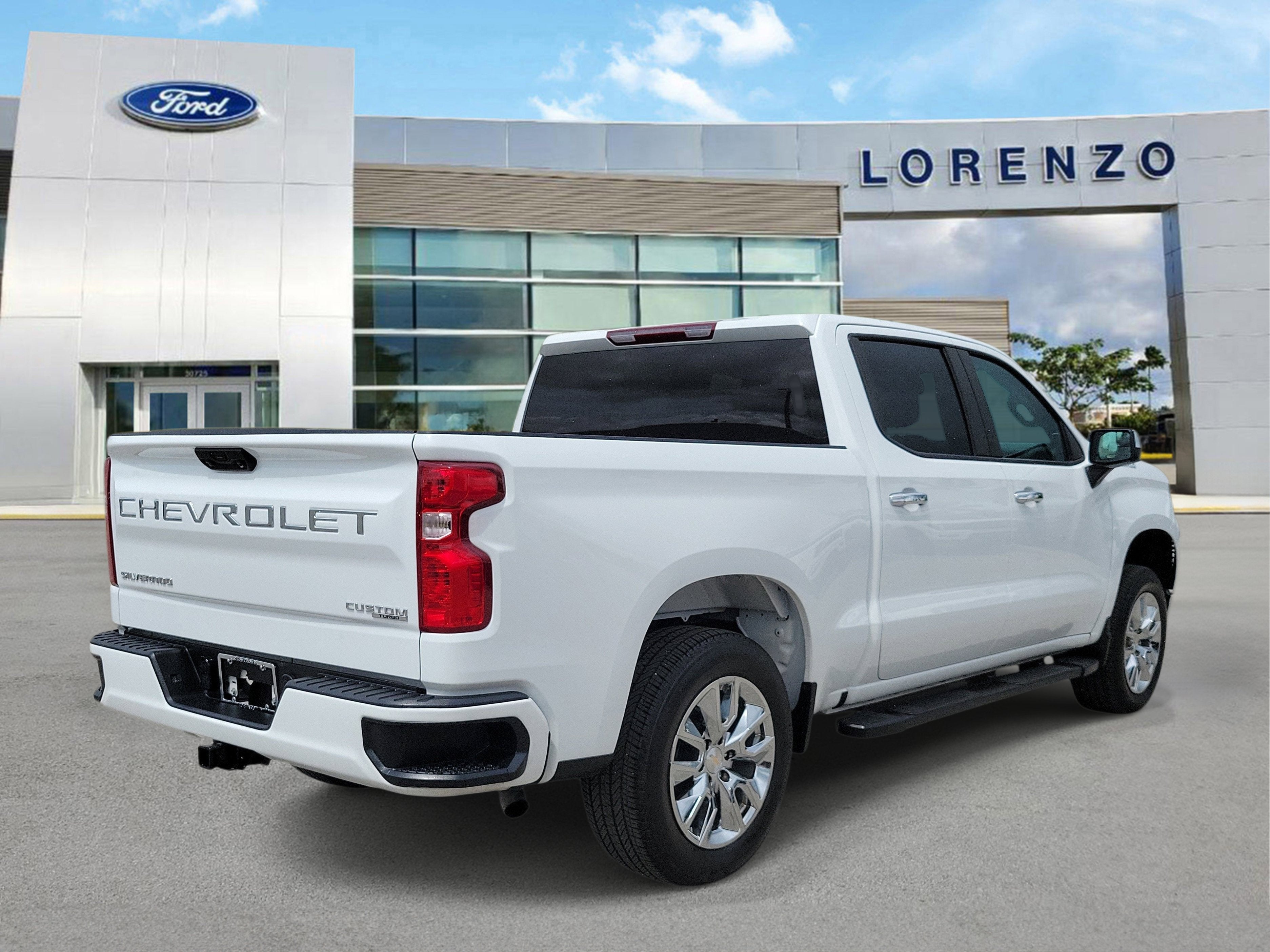 2024 Chevrolet Silverado 1500 Custom