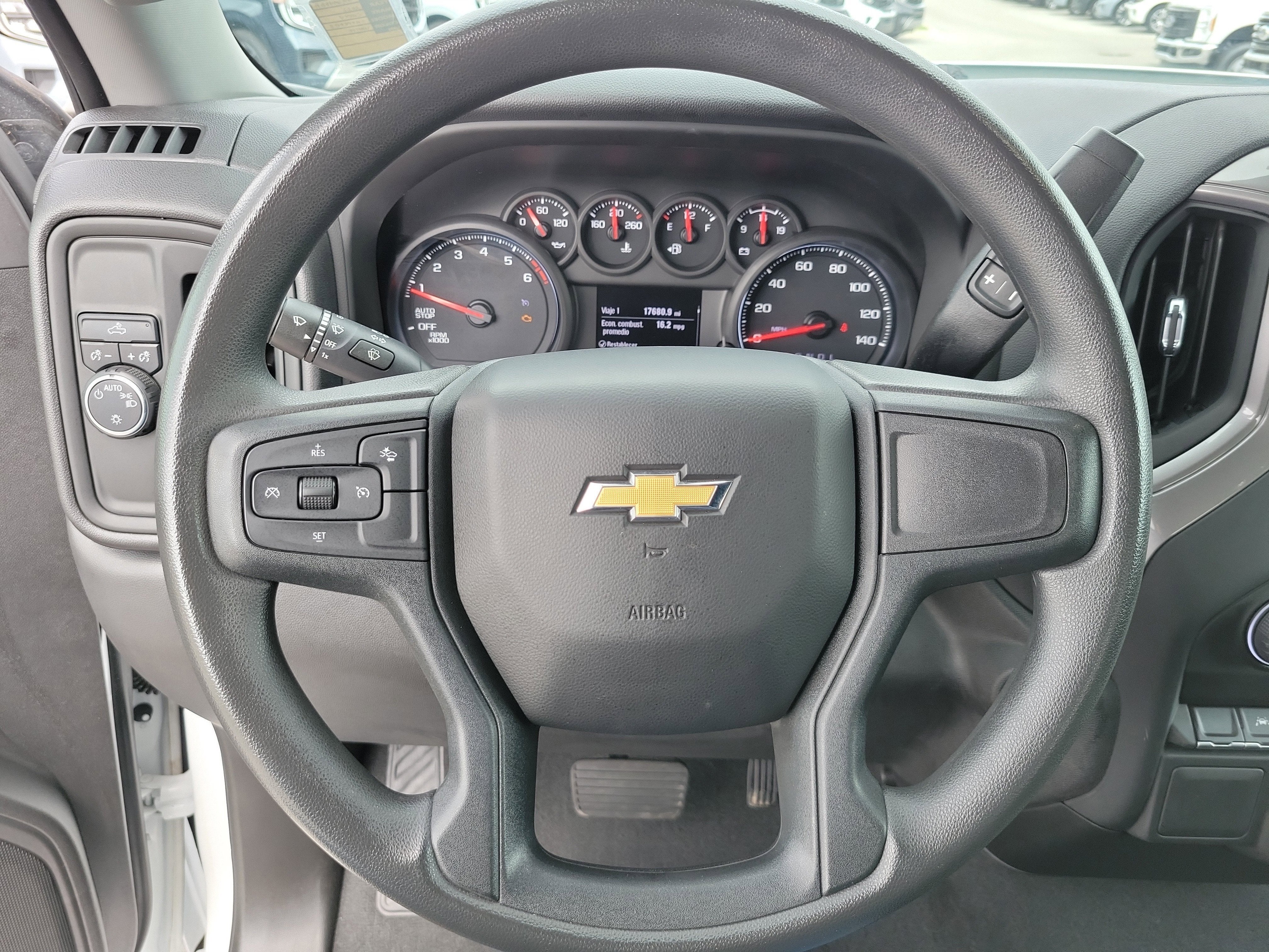 2022 Chevrolet Silverado 1500 Custom