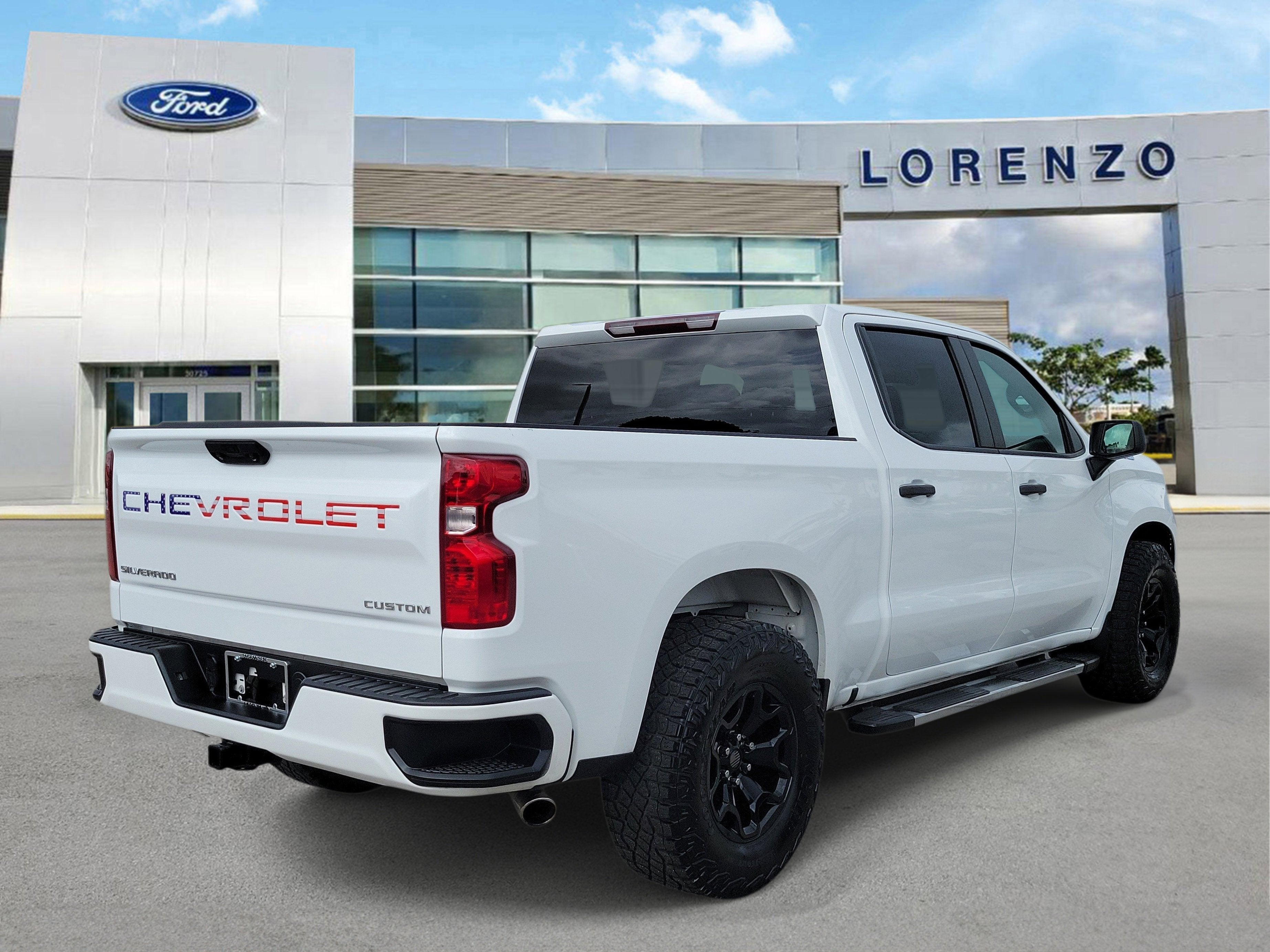 2022 Chevrolet Silverado 1500 Custom