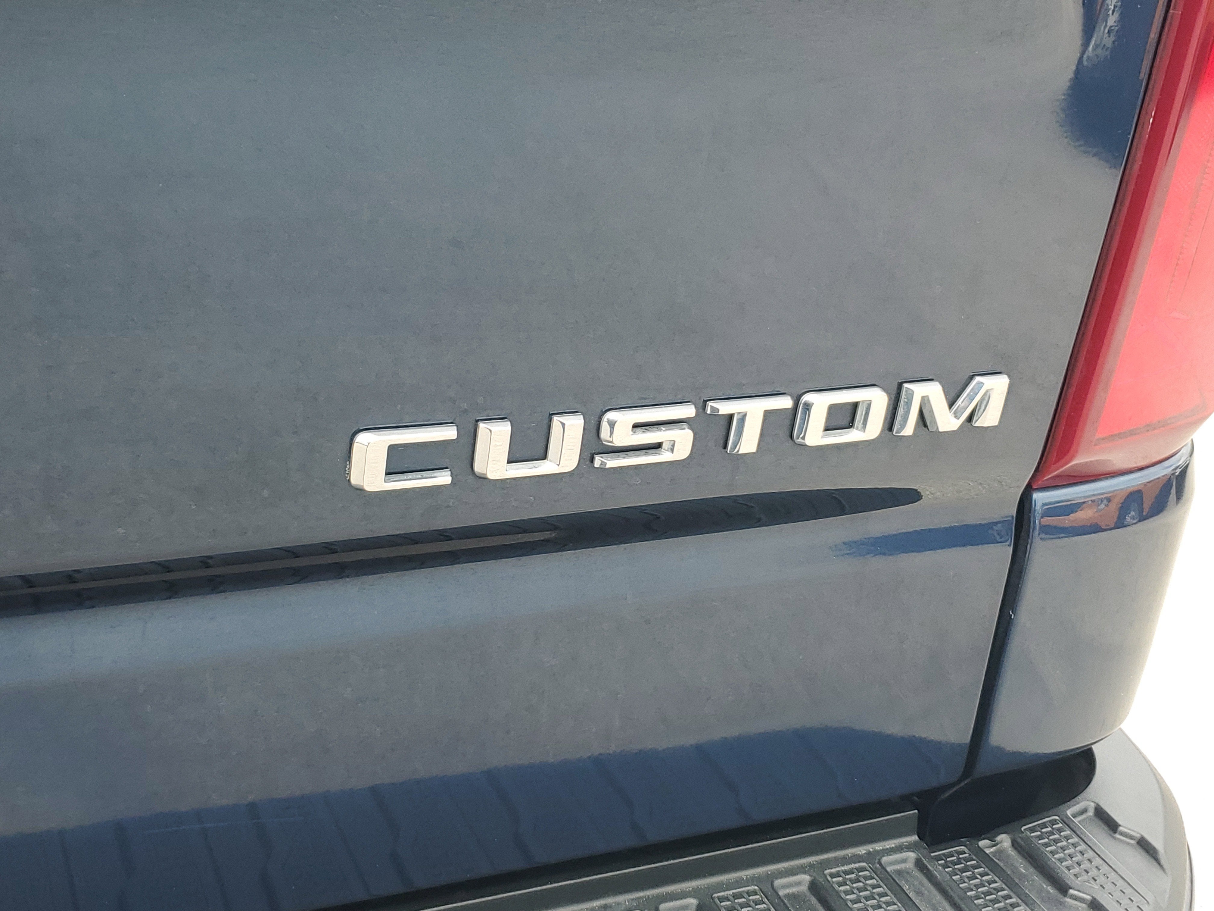 2022 Chevrolet Silverado 1500 LTD Custom