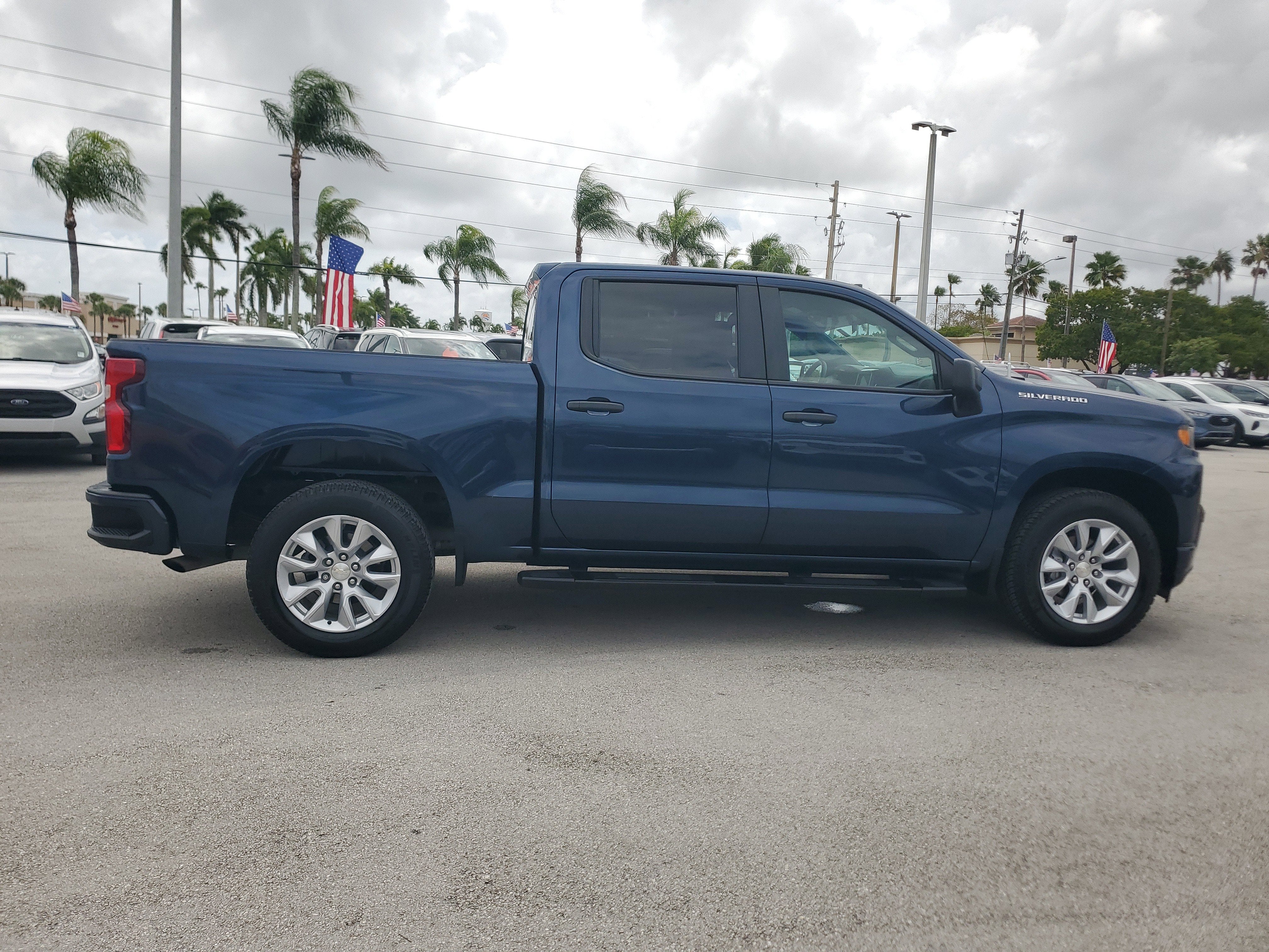 2022 Chevrolet Silverado 1500 LTD Custom