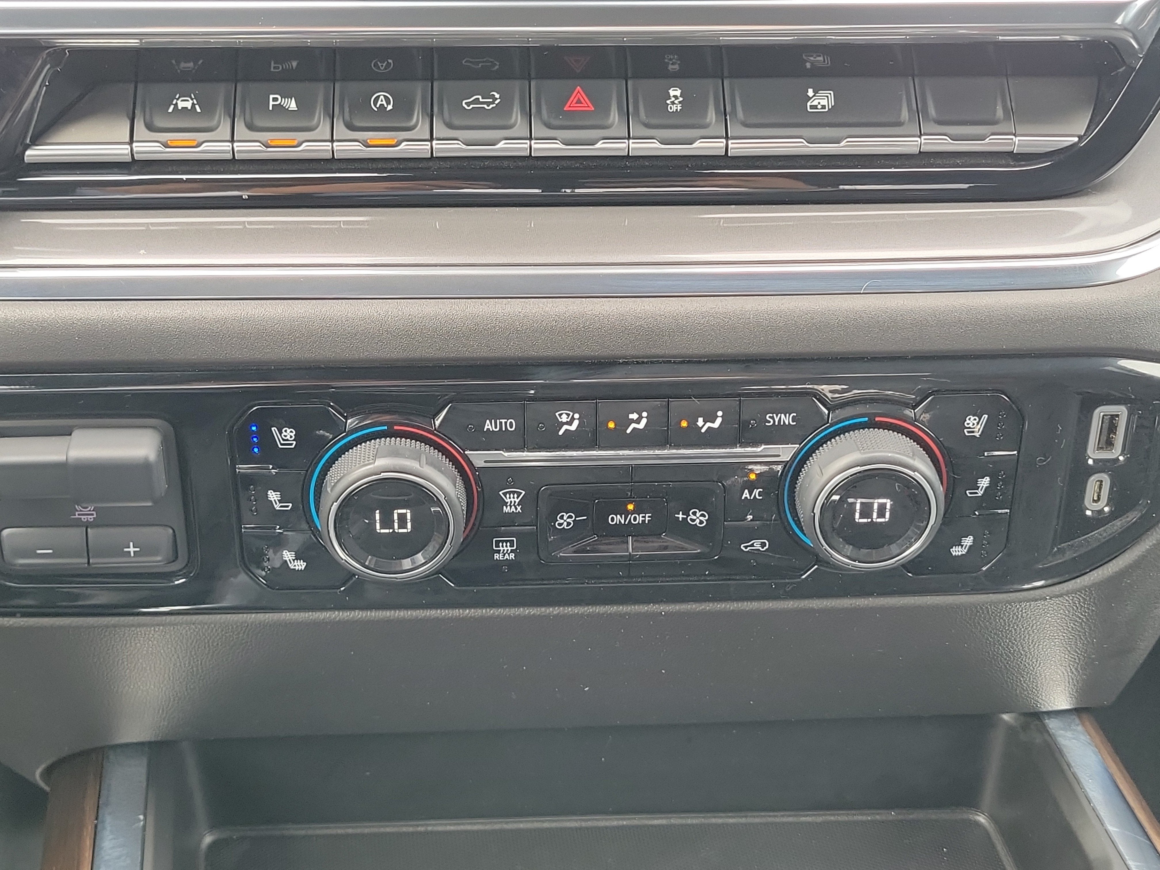 2024 Chevrolet Silverado 1500 High Country 4WD