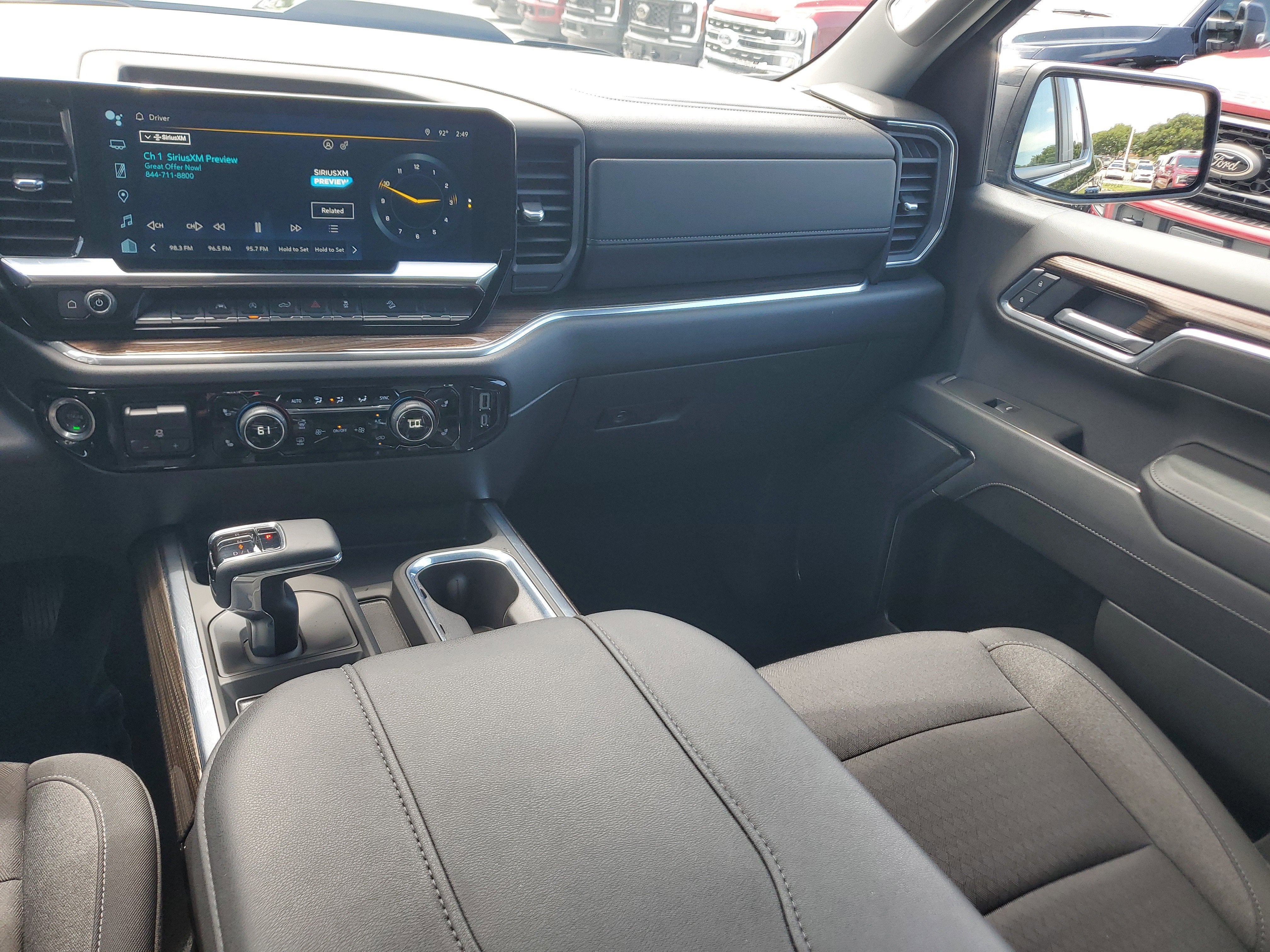 2025 Chevrolet Silverado 1500 LT Trail Boss 4WD