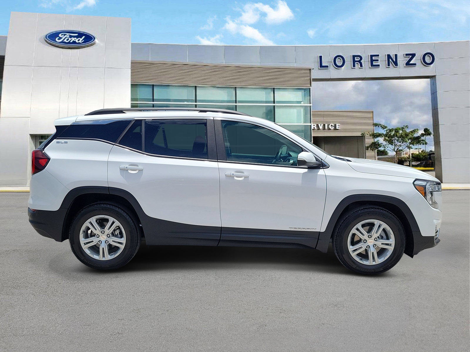 2024 GMC Terrain SLE