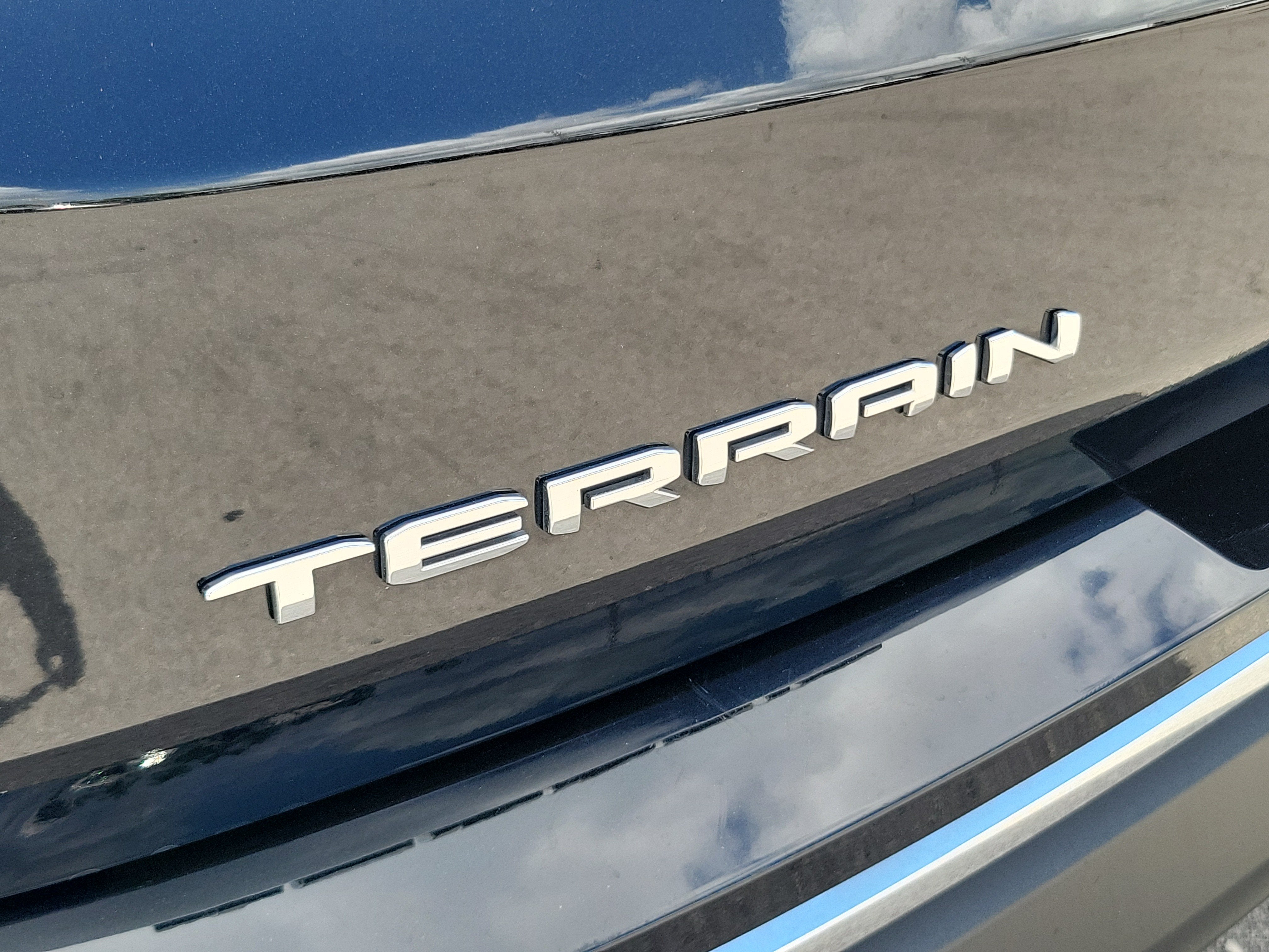 2024 GMC Terrain SLT