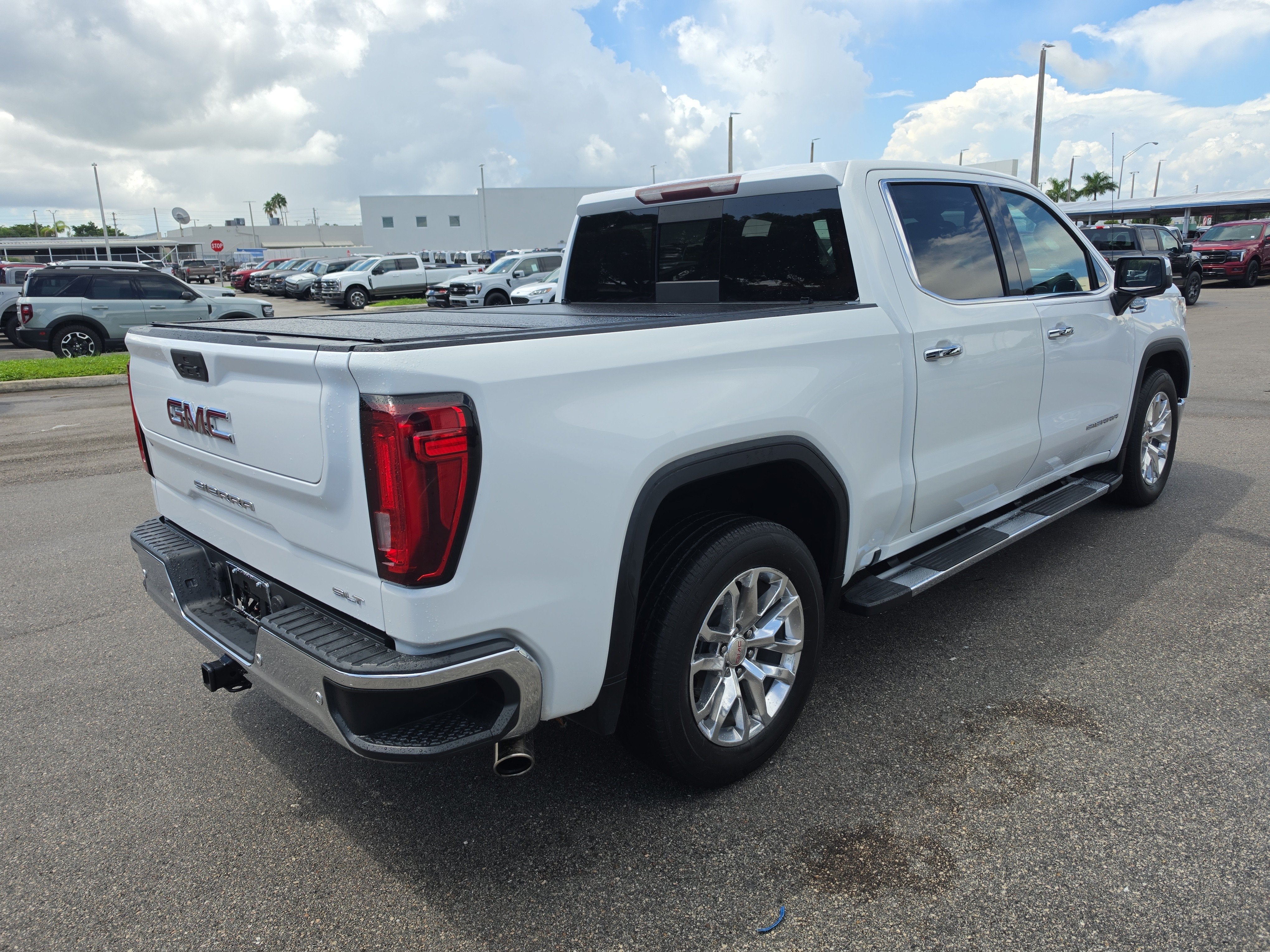 2020 GMC Sierra 1500 SLT