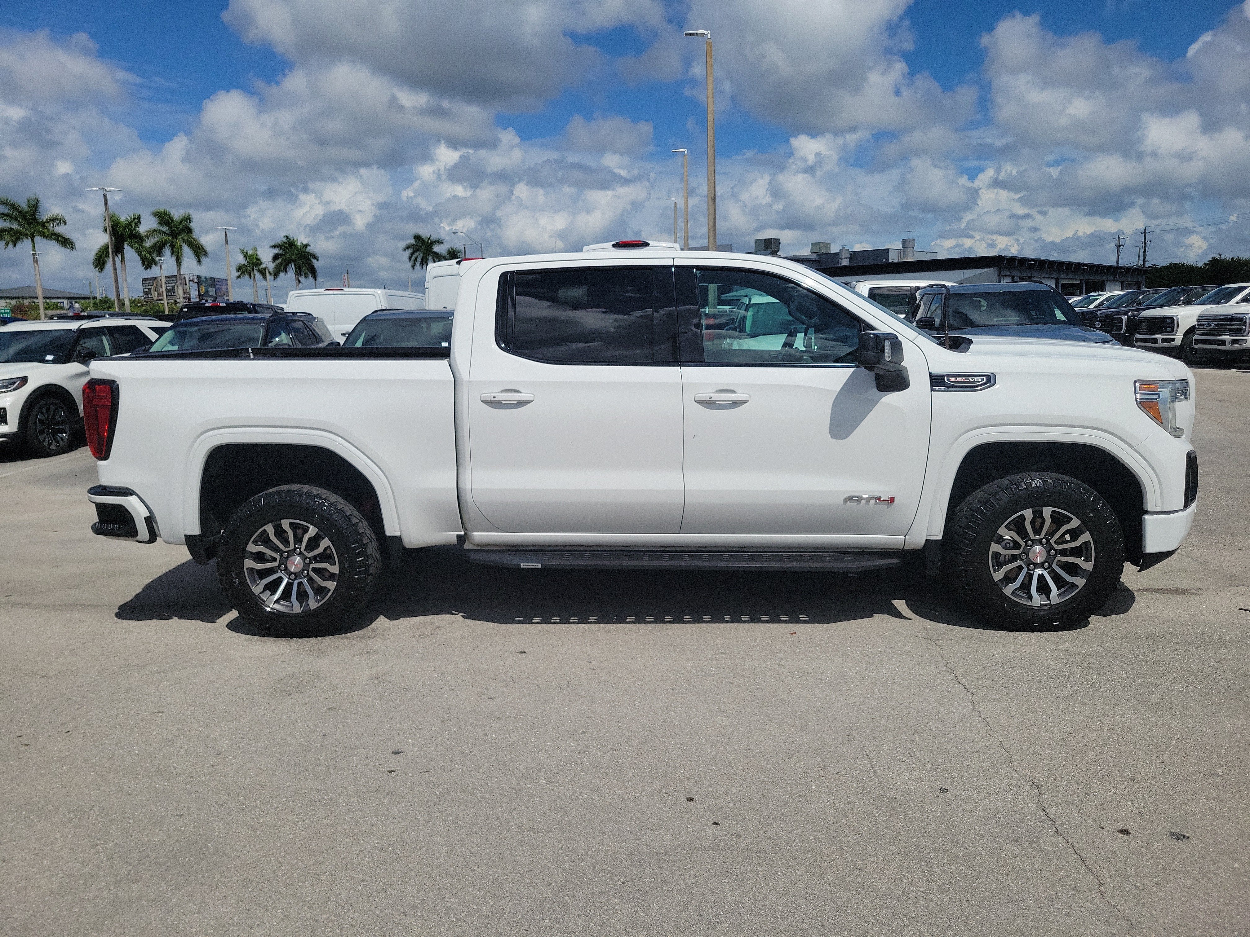 2021 GMC Sierra 1500 AT4 4WD