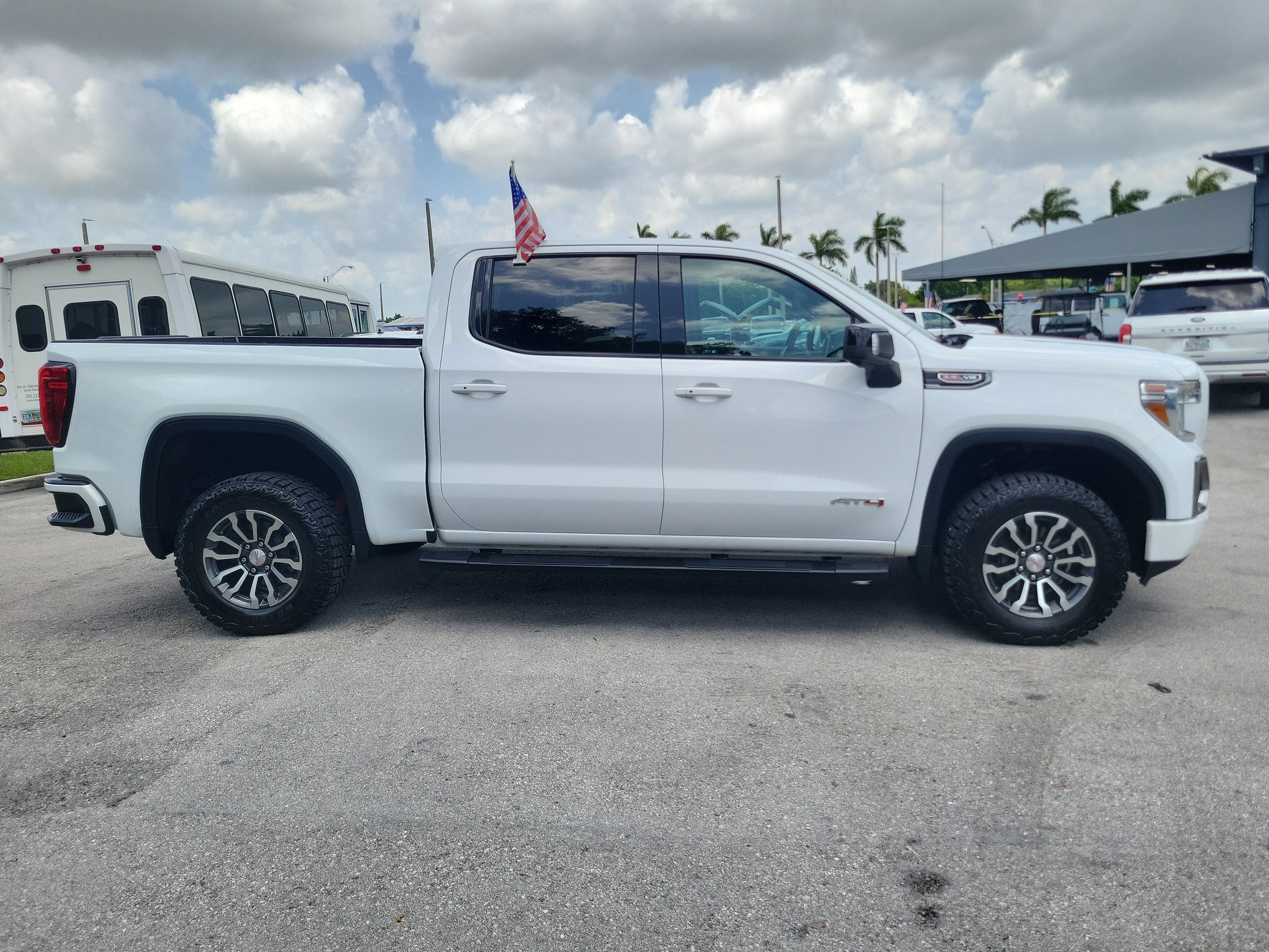 2020 GMC Sierra 1500 AT4 4WD