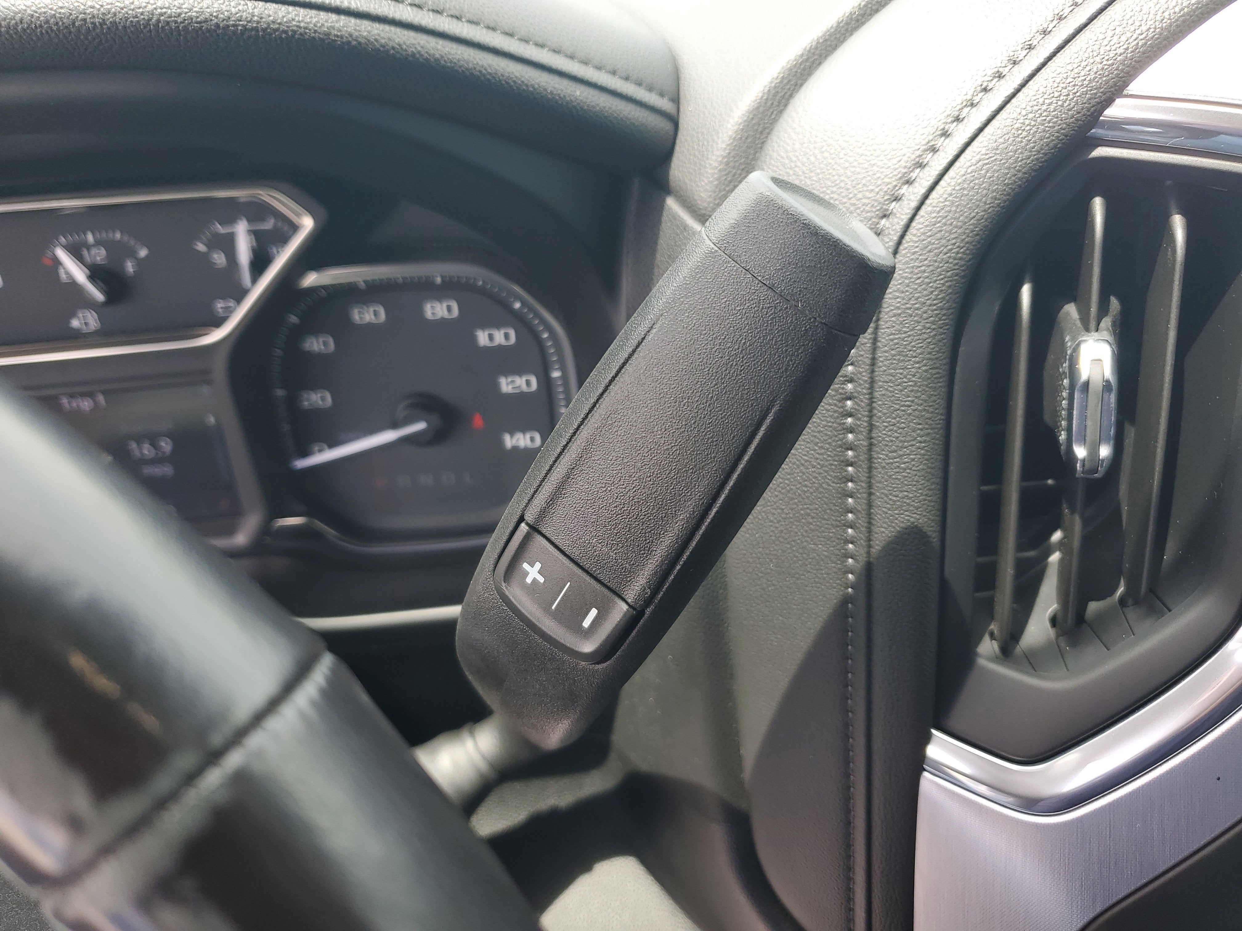 2020 GMC Sierra 1500 SLE 4WD