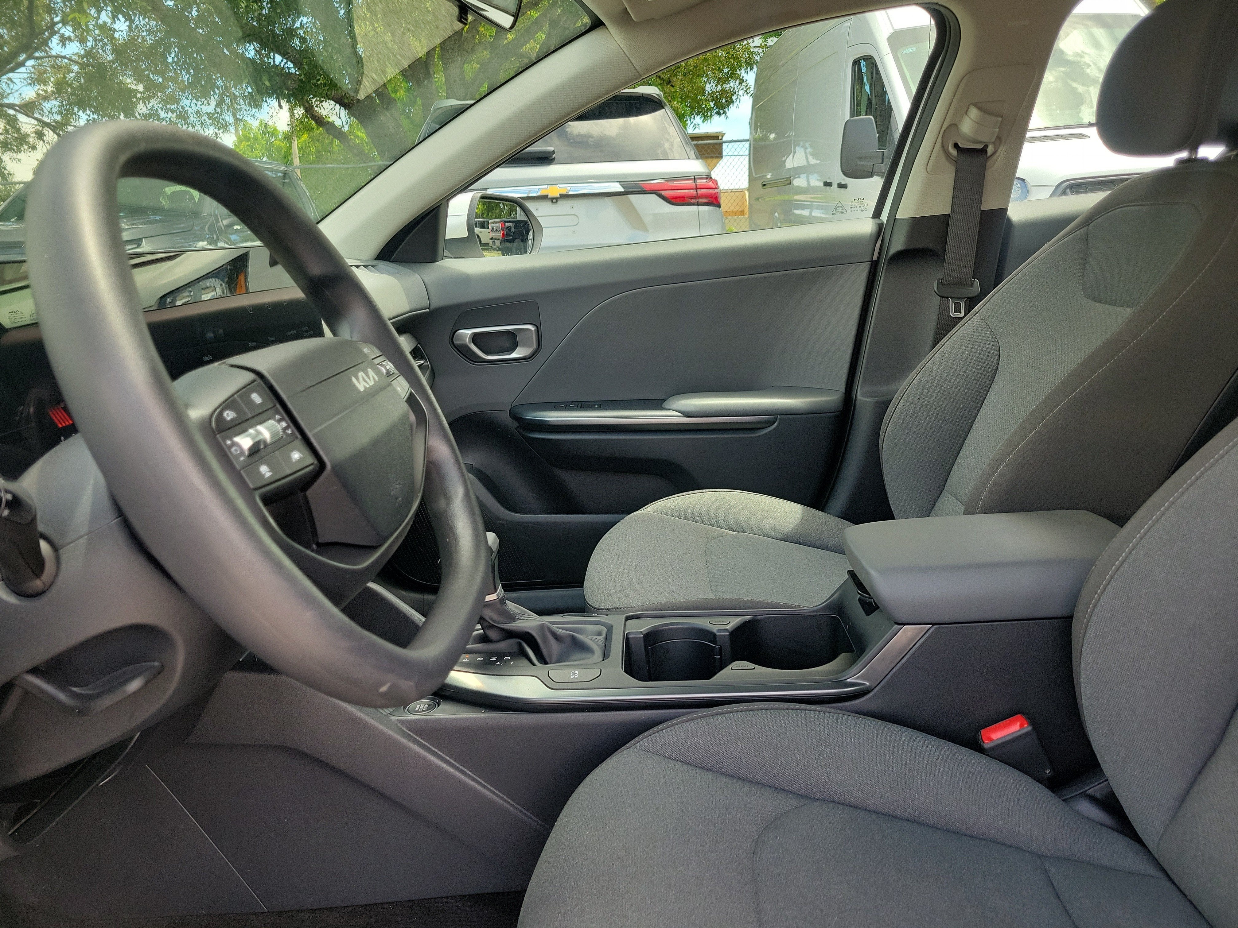 2025 Kia K4 LX