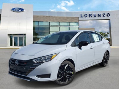 2025 Nissan Versa SR