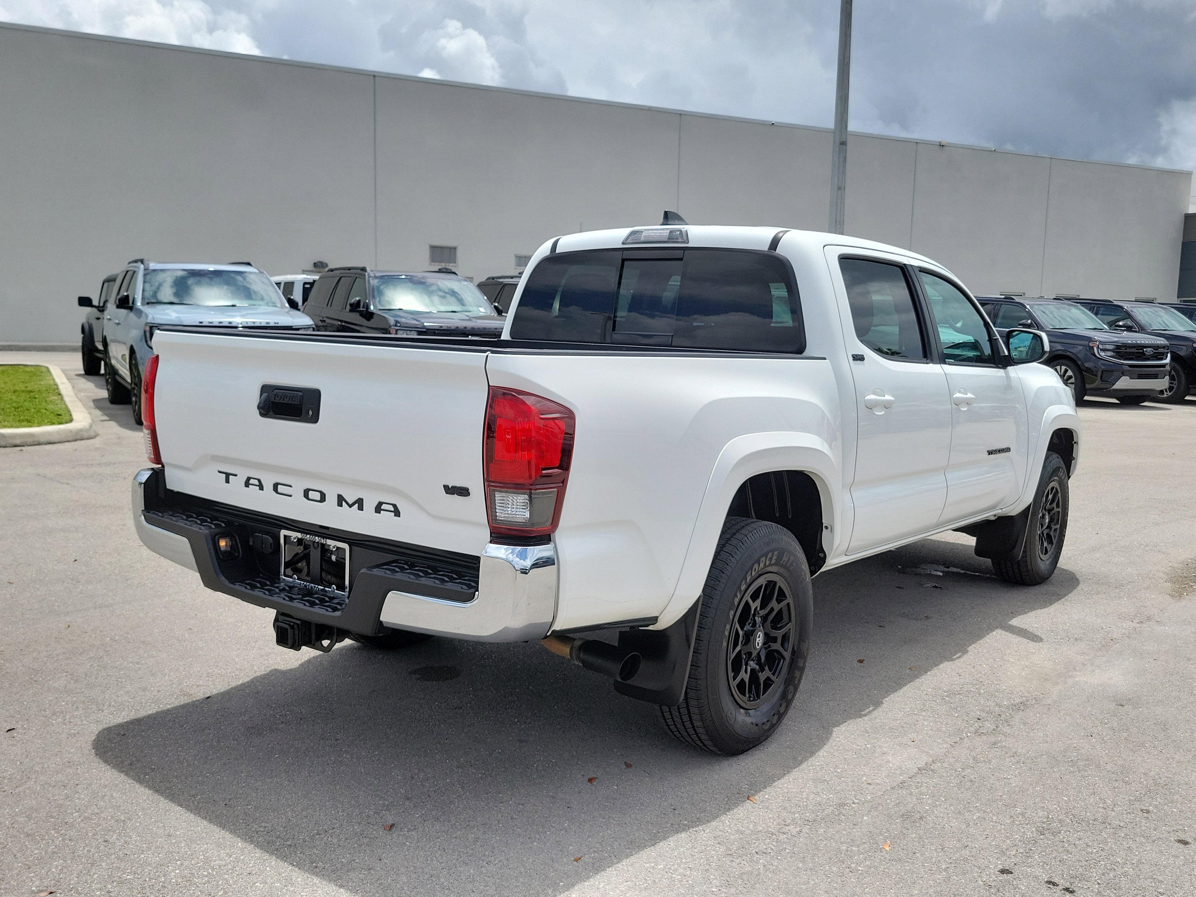 2020 Toyota Tacoma 2WD SR5